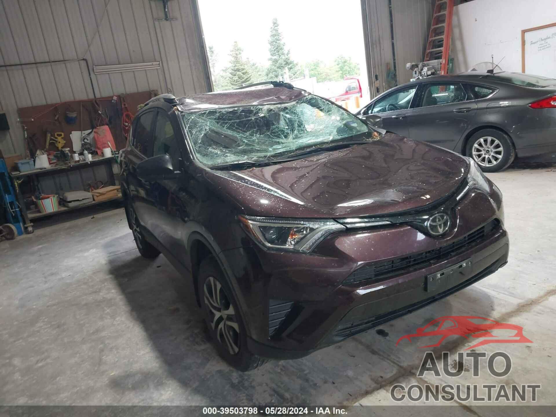 TOYOTA RAV4 2018 - 2T3ZFREV4JW465831