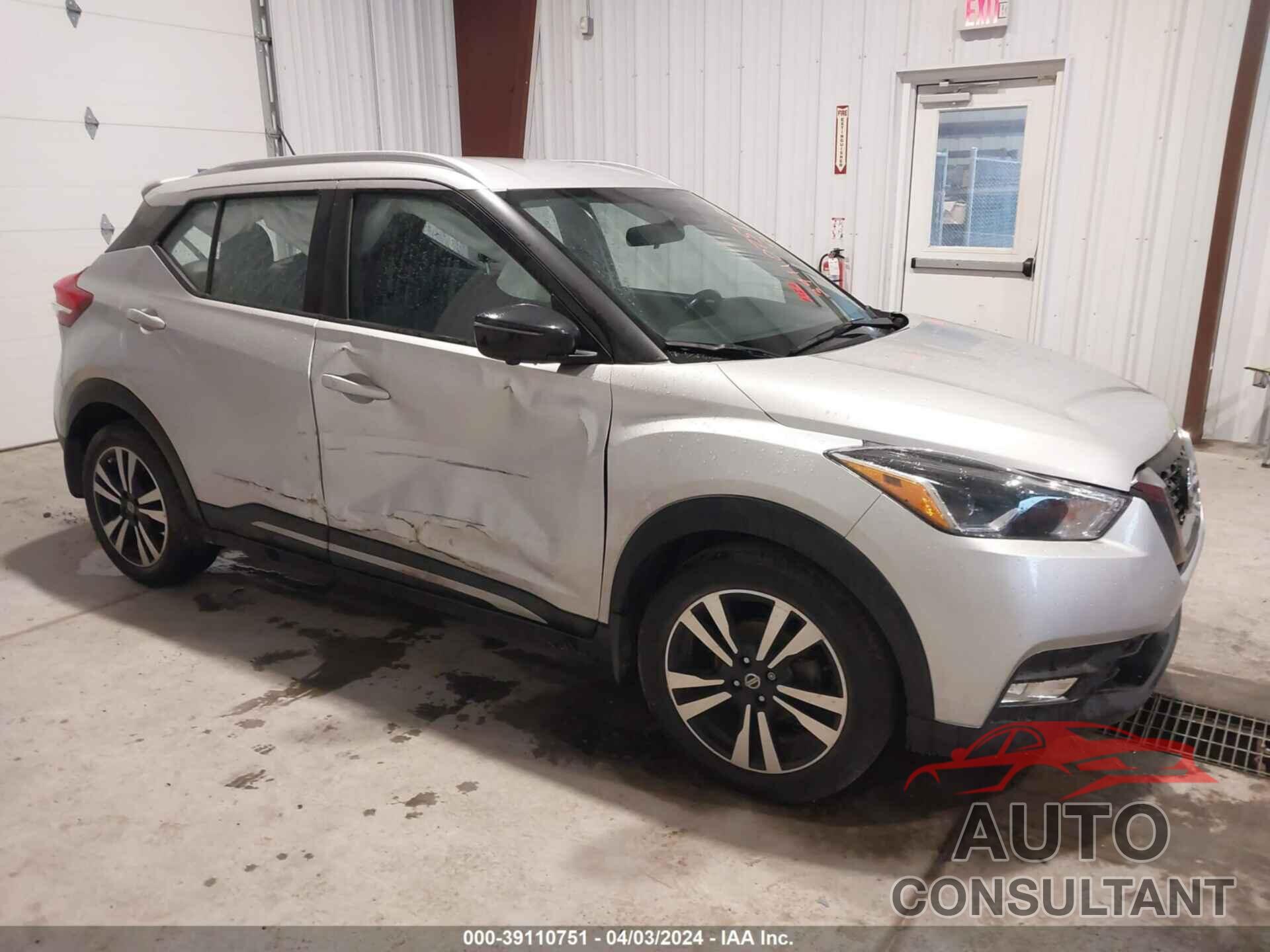 NISSAN KICKS 2019 - 3N1CP5CU9KL535079