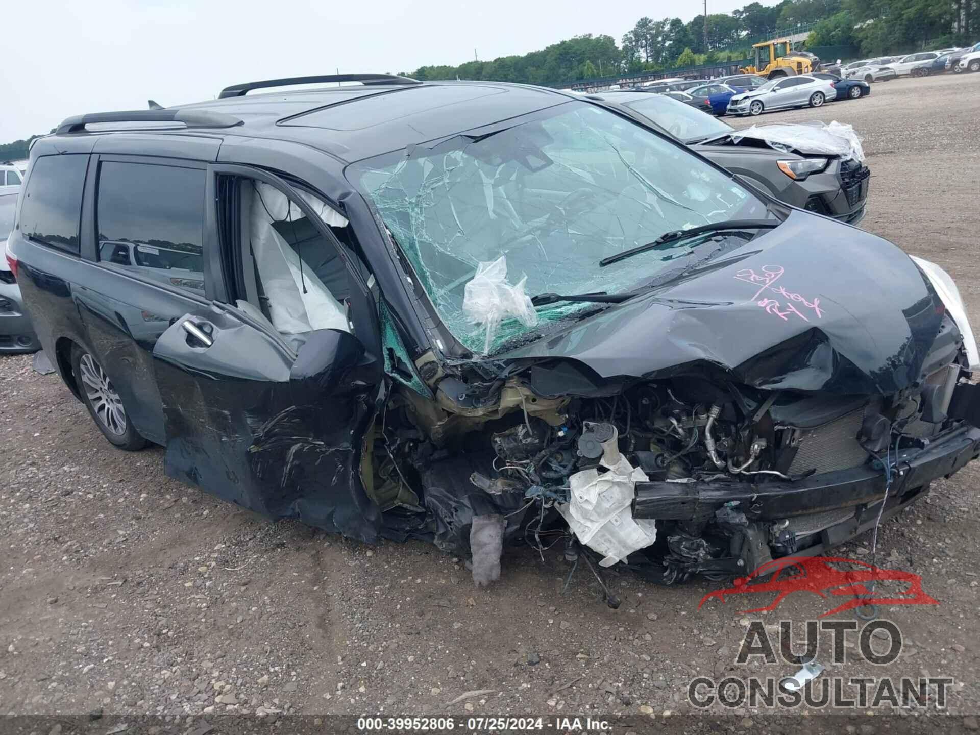 TOYOTA SIENNA 2020 - 5TDYZ3DC7LS060471