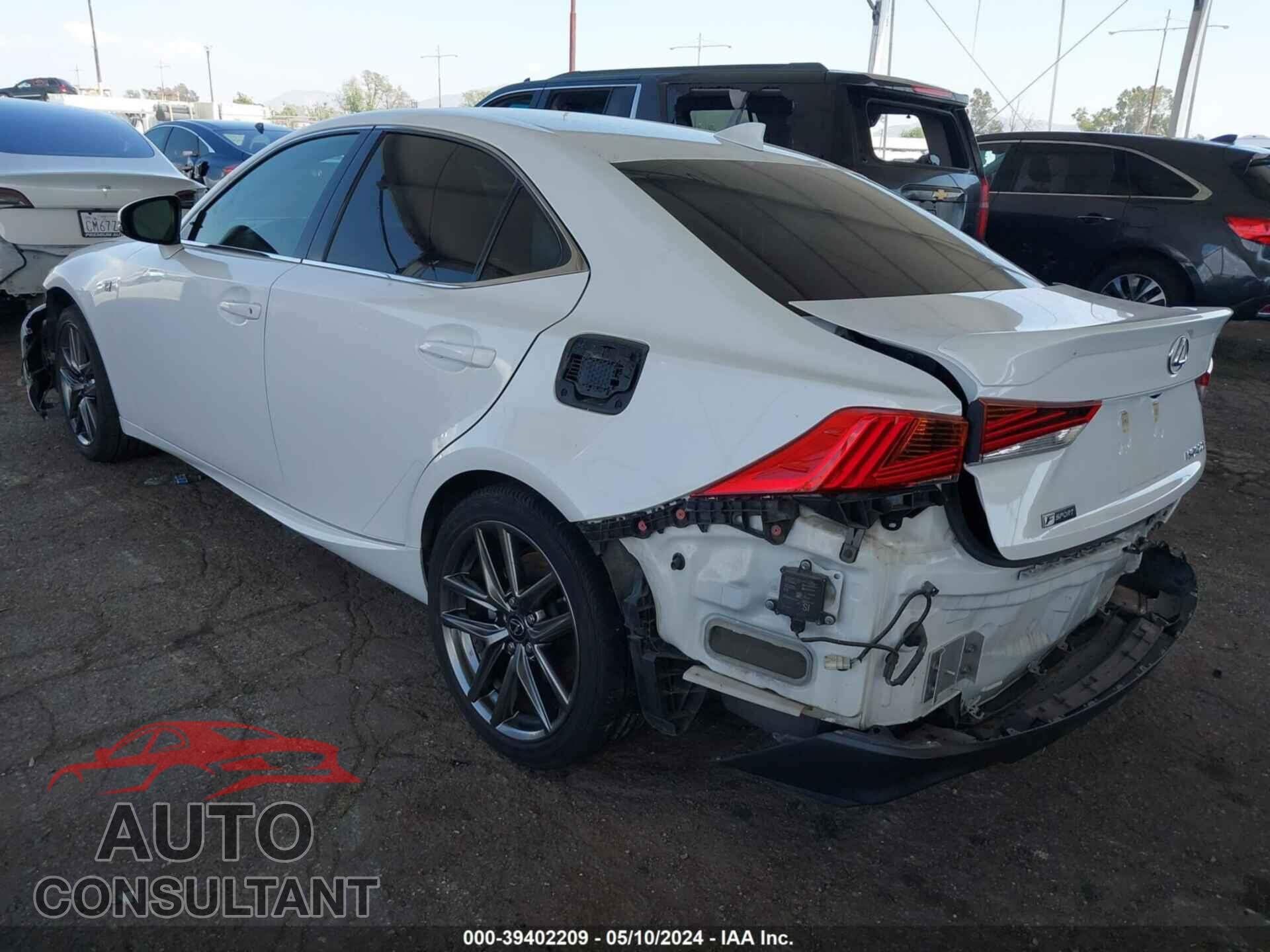 LEXUS IS 2017 - JTHBA1D29H5052862