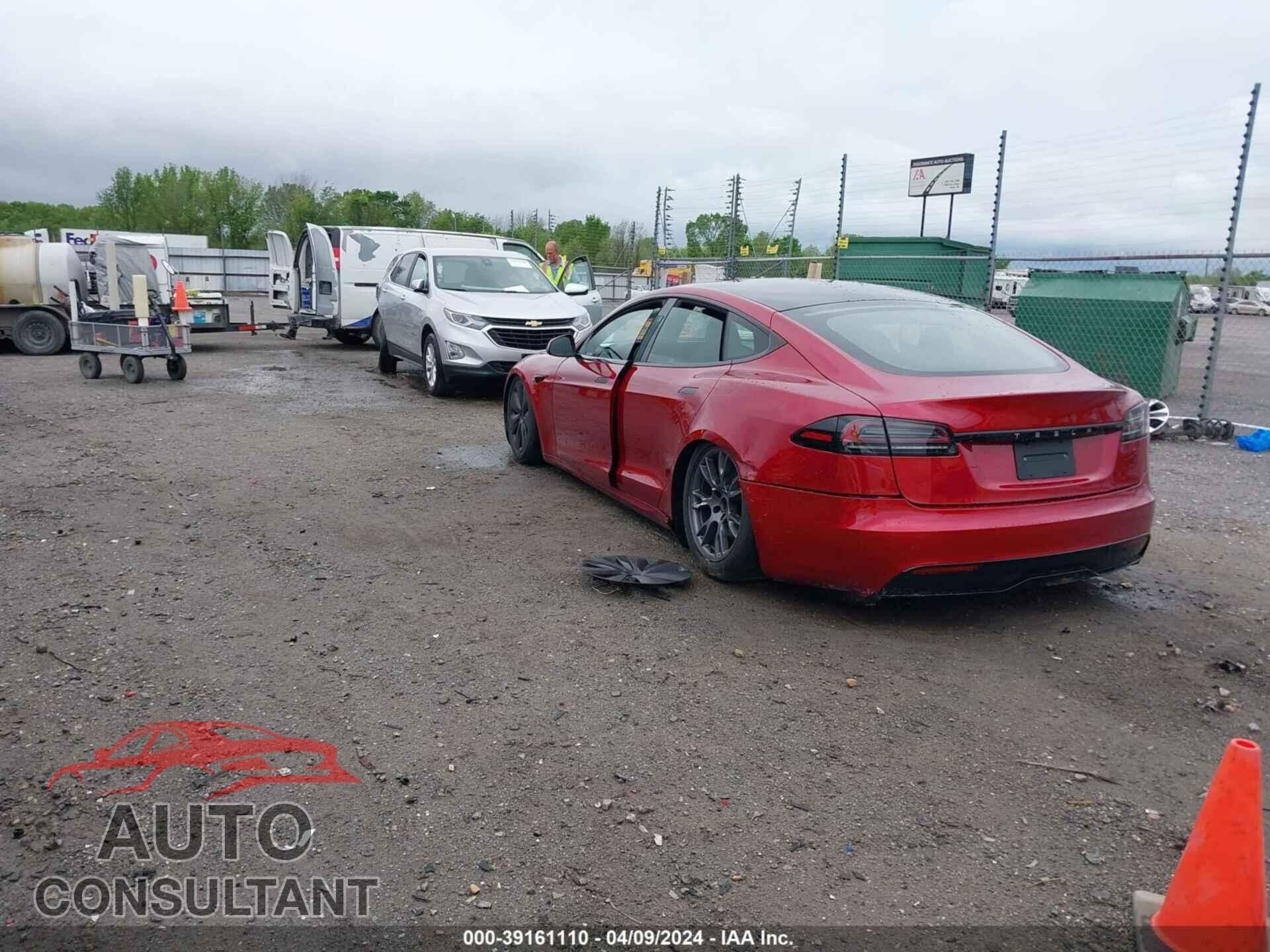 TESLA MODEL S 2024 - 5YJSA1E53RF535726