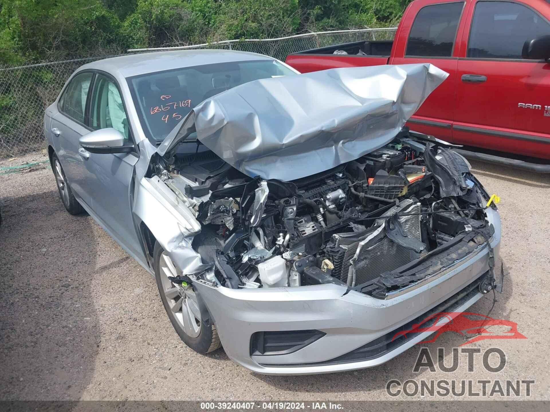 VOLKSWAGEN PASSAT 2020 - 1VWAA7A34LC012588