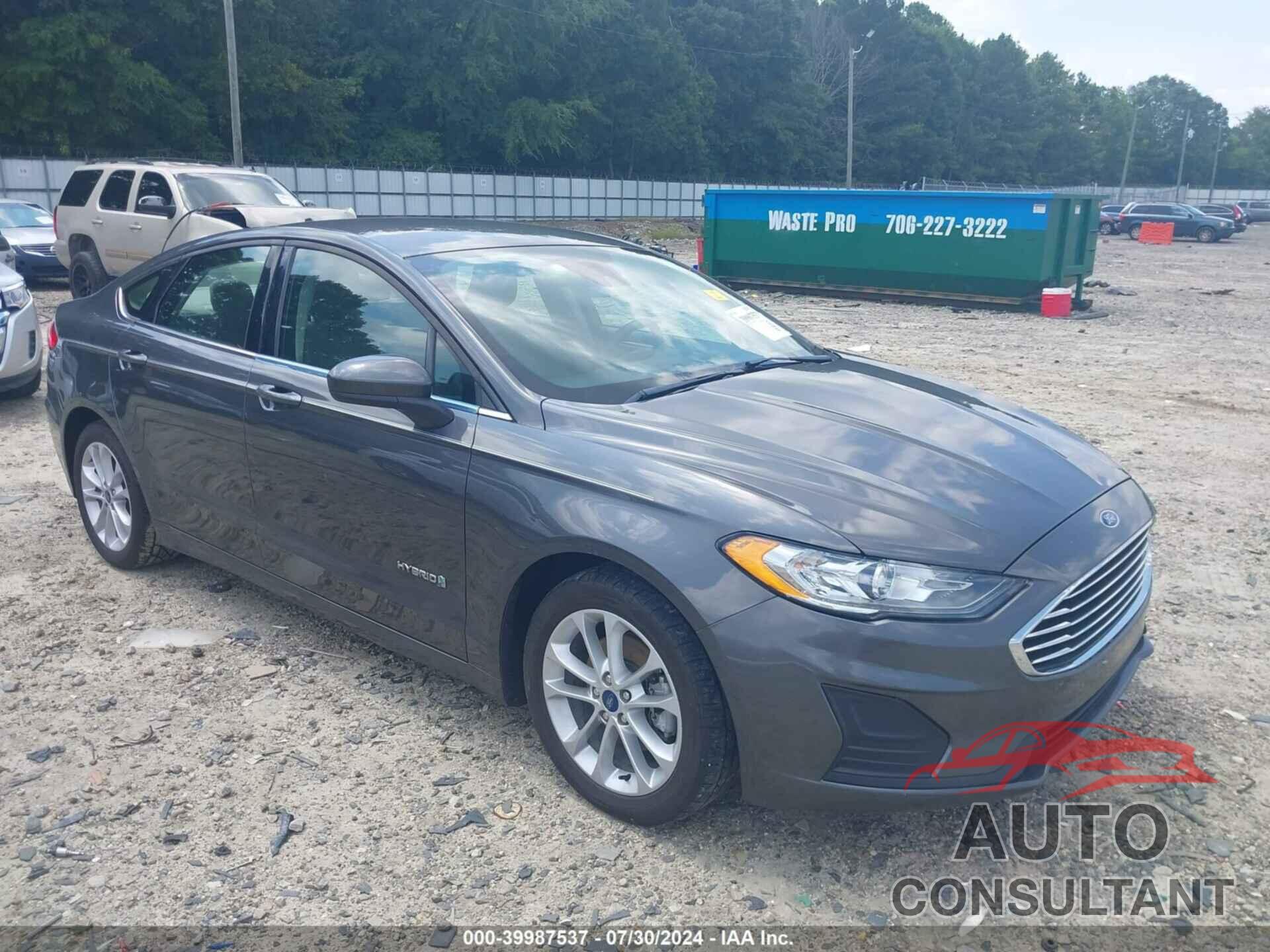 FORD FUSION HYBRID 2019 - 3FA6P0LU5KR217685