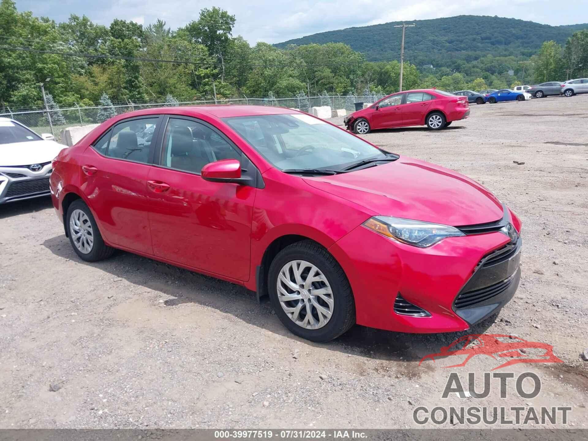 TOYOTA COROLLA 2019 - 2T1BURHE2KC139072