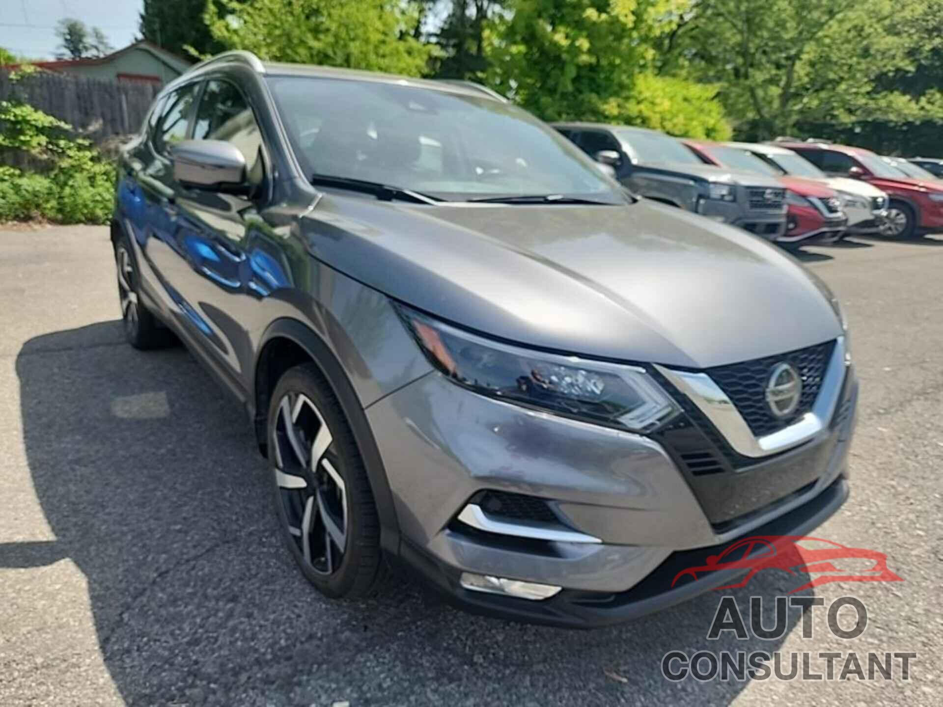 NISSAN ROGUE SPORT 2021 - JN1BJ1CW8MW443479