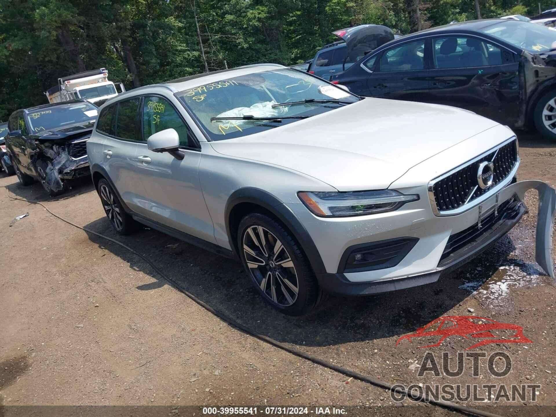 VOLVO V60 CROSS COUNTRY 2022 - YV4102WK2N1086712