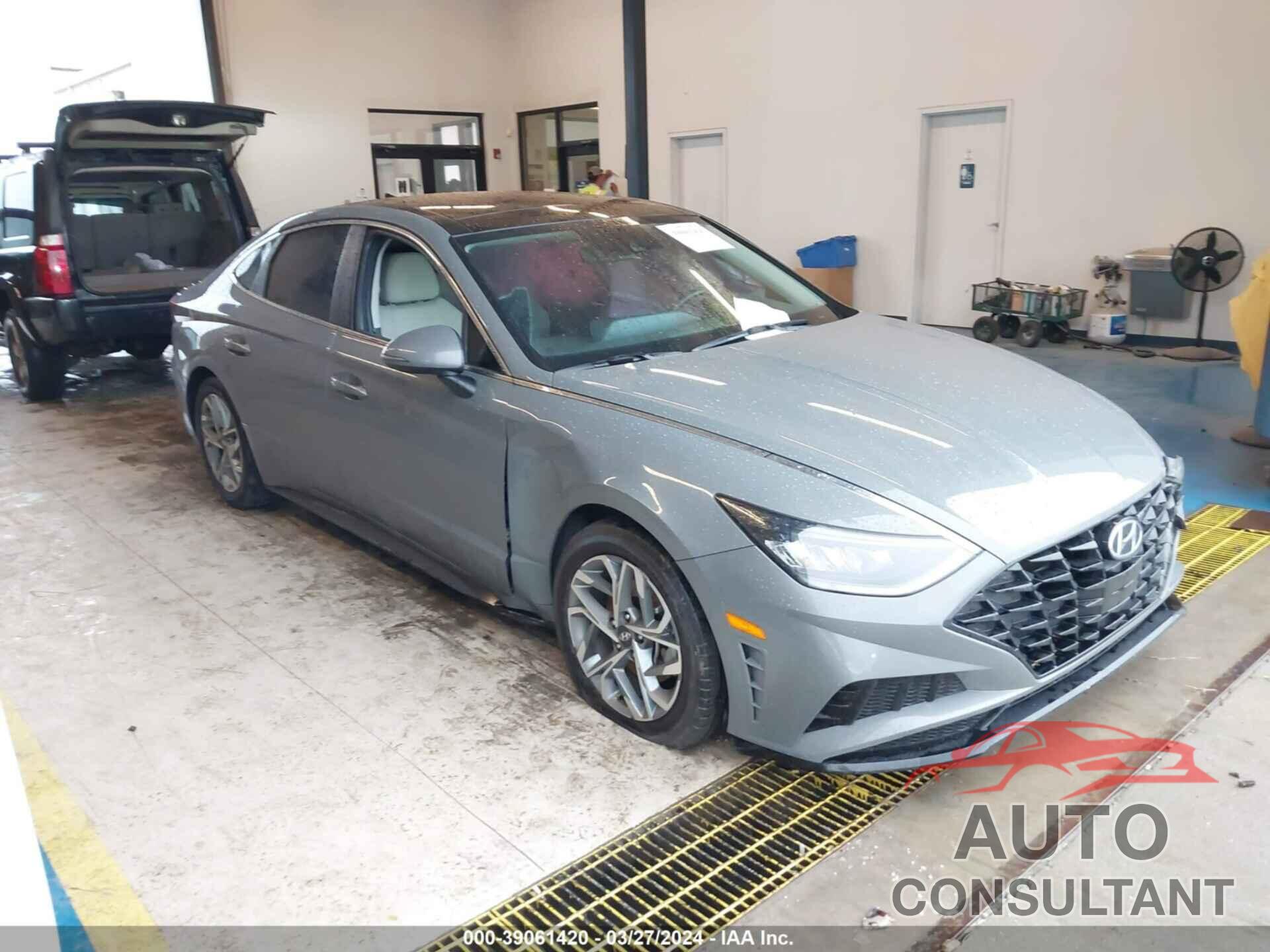 HYUNDAI SONATA 2023 - KMHL14JA3PA275869