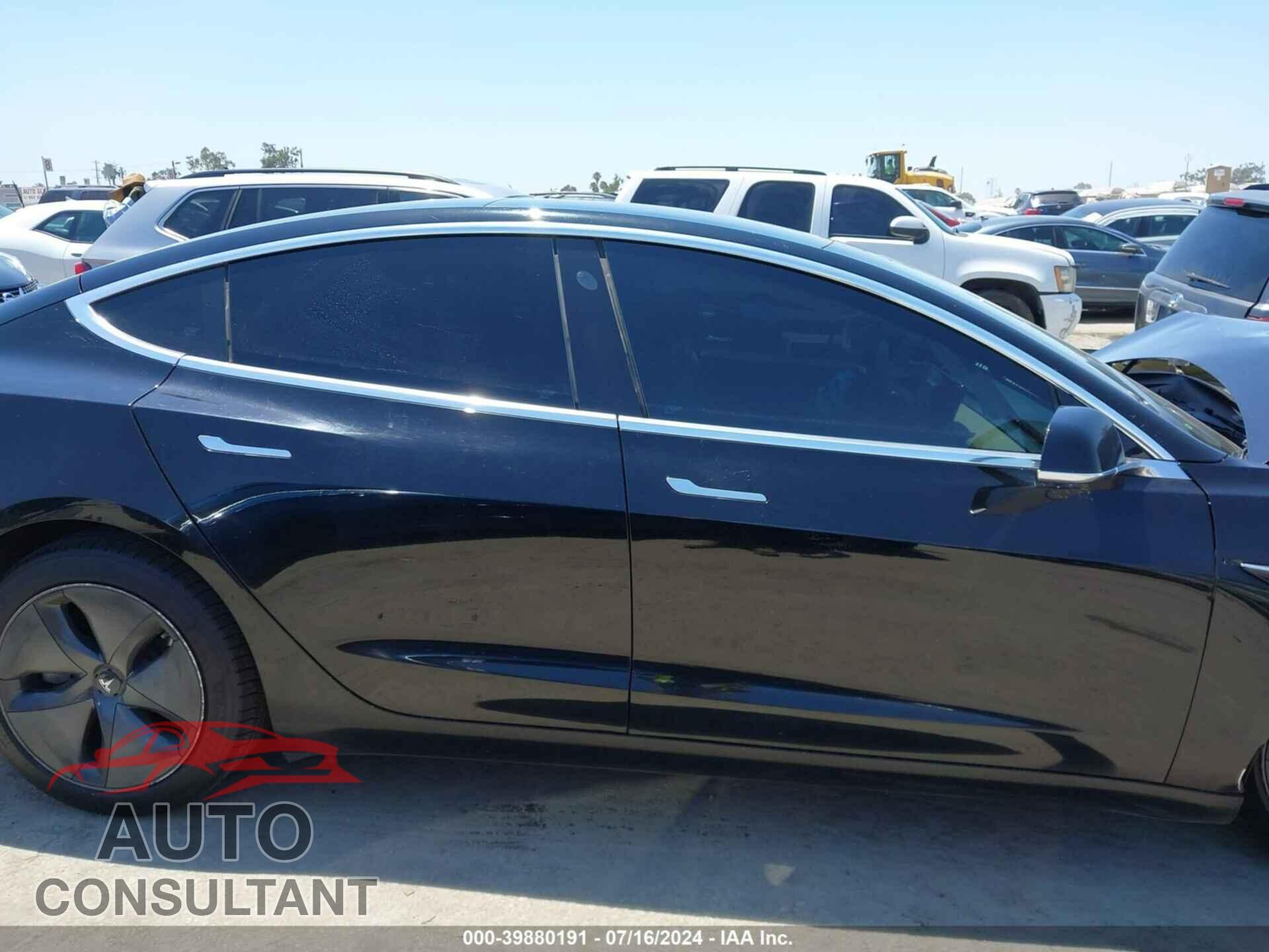 TESLA MODEL 3 2018 - 5YJ3E1EA2JF018671