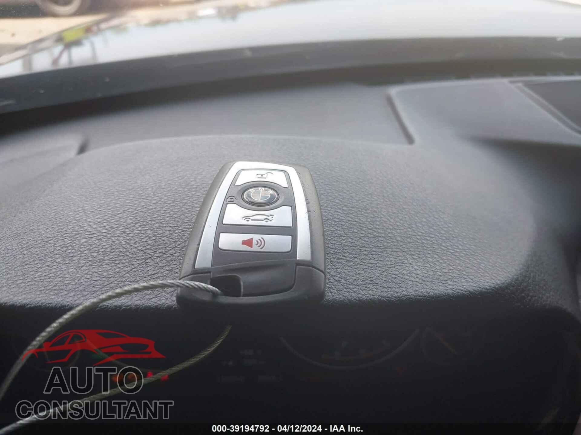 BMW 328I 2016 - WBA8E3G59GNU03685