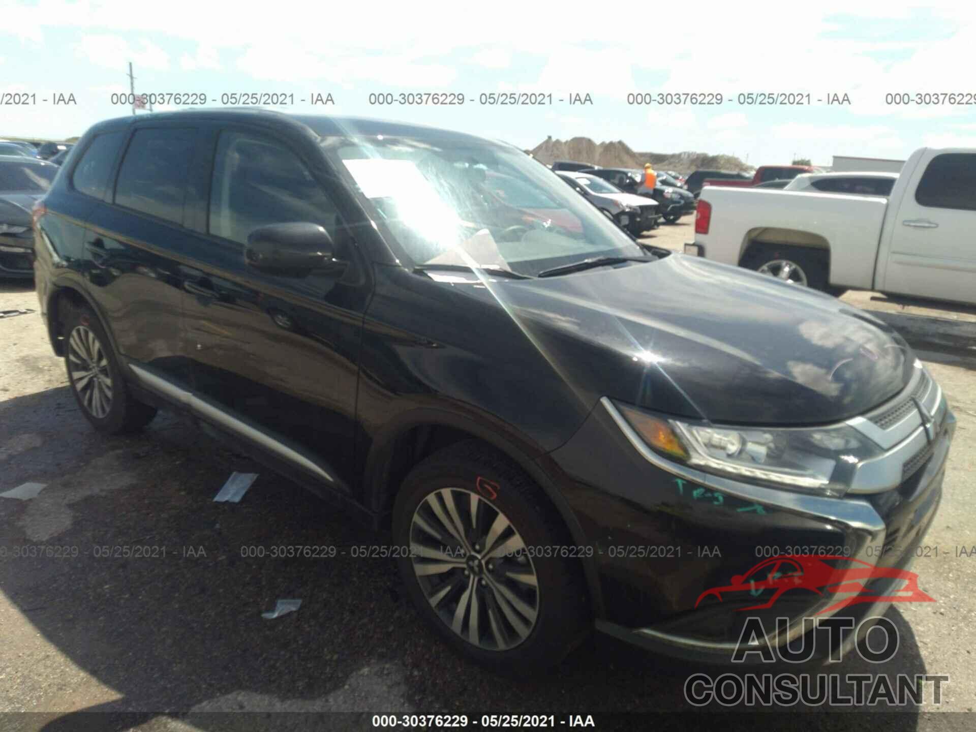 MITSUBISHI OUTLANDER 2020 - JA4AD2A33LZ047885