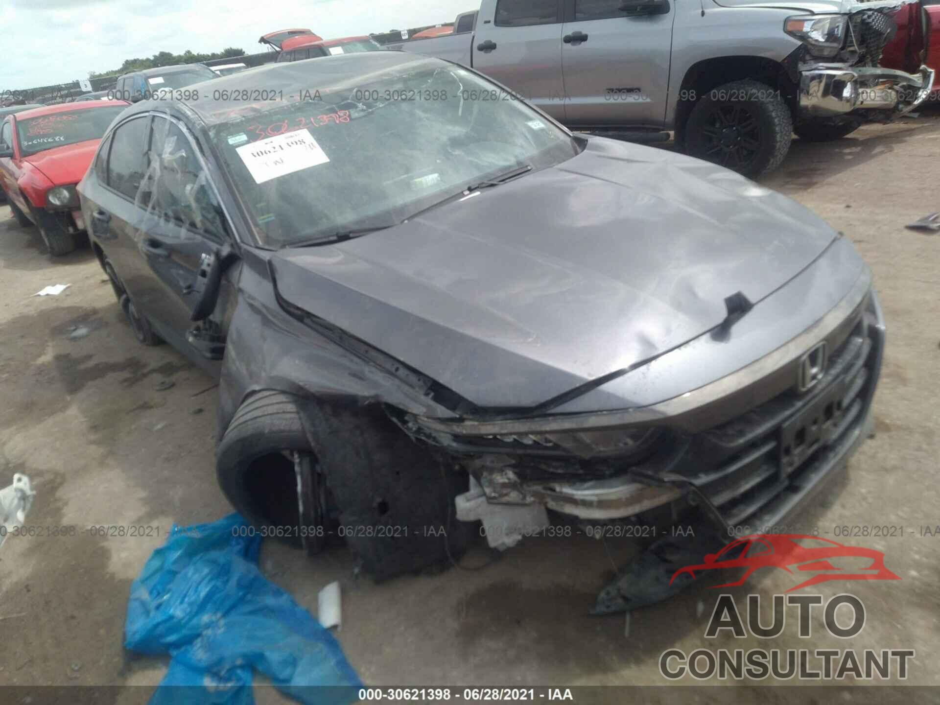 HONDA ACCORD SEDAN 2018 - 1HGCV1F39JA166083