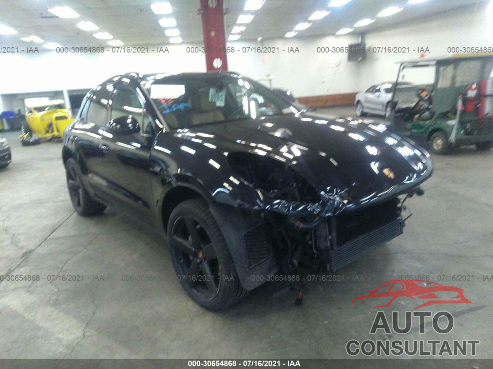 PORSCHE MACAN 2017 - WP1AB2A55HLB10359