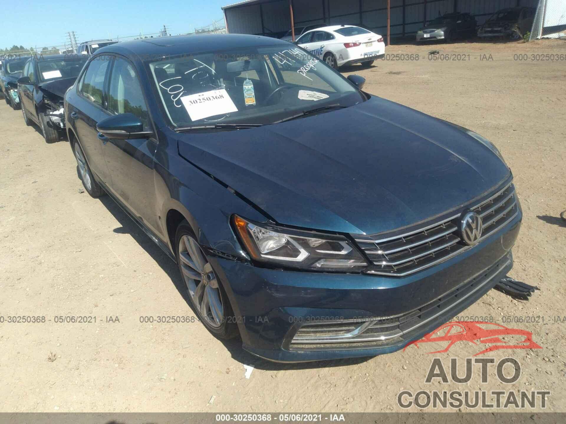 VOLKSWAGEN PASSAT 2019 - 1VWLA7A38KC009524