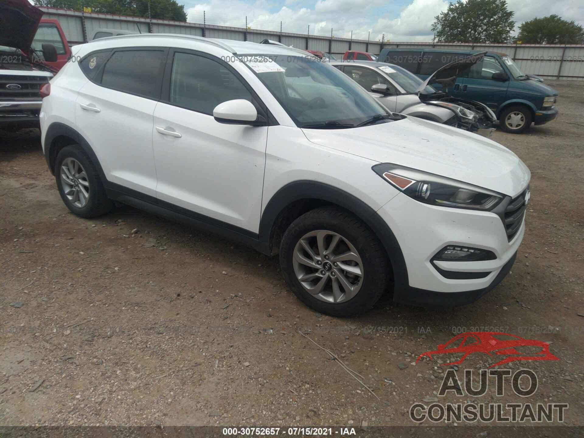 HYUNDAI TUCSON 2016 - KM8J33A48GU089085
