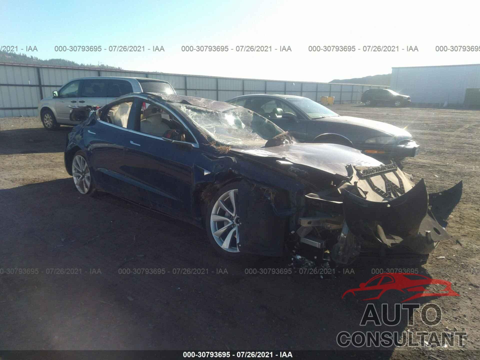 TESLA MODEL 3 2018 - 5YJ3E1EB2JF147695