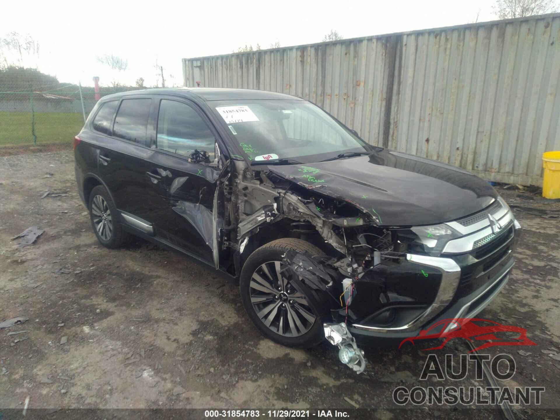 MITSUBISHI OUTLANDER 2019 - JA4AD2A30KZ053416