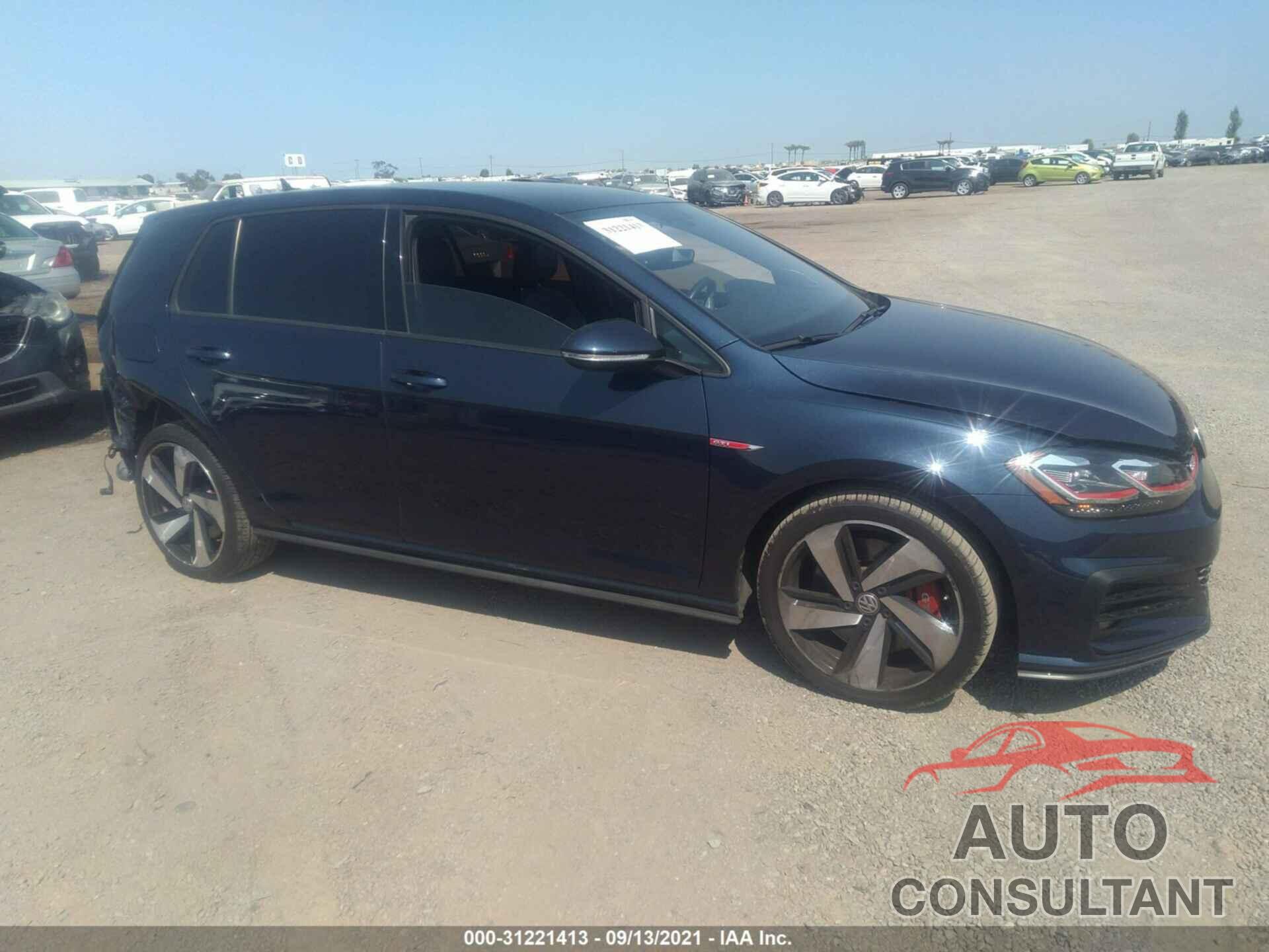 VOLKSWAGEN GOLF GTI 2019 - 3VW5T7AU1KM023789