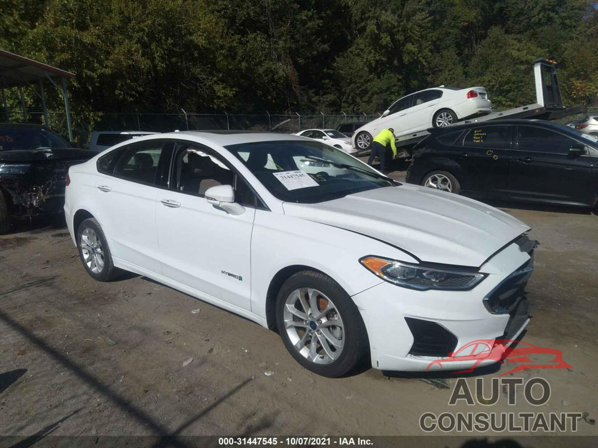 FORD FUSION HYBRID 2019 - 3FA6P0MU6KR256168