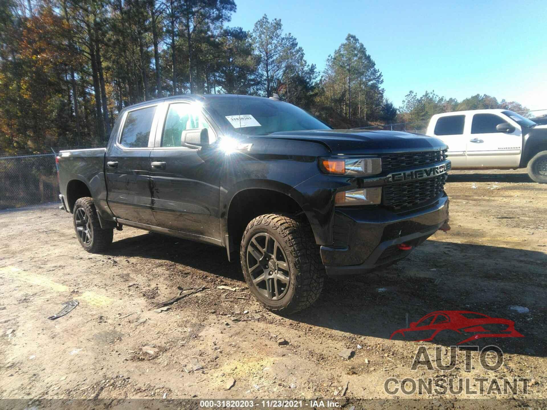 CHEVROLET SILVERADO 1500 2021 - 1GCPYCEF0MZ266528