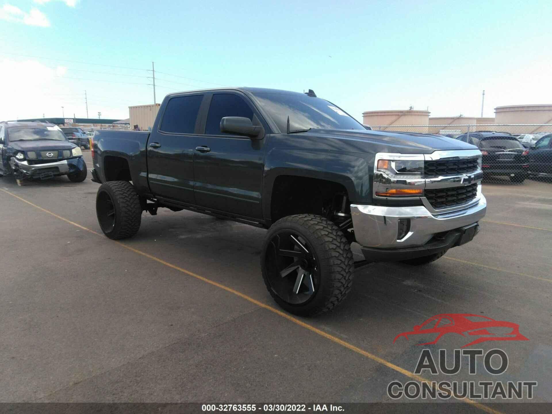 CHEVROLET SILVERADO 1500 2018 - 3GCPCREC7JG171127
