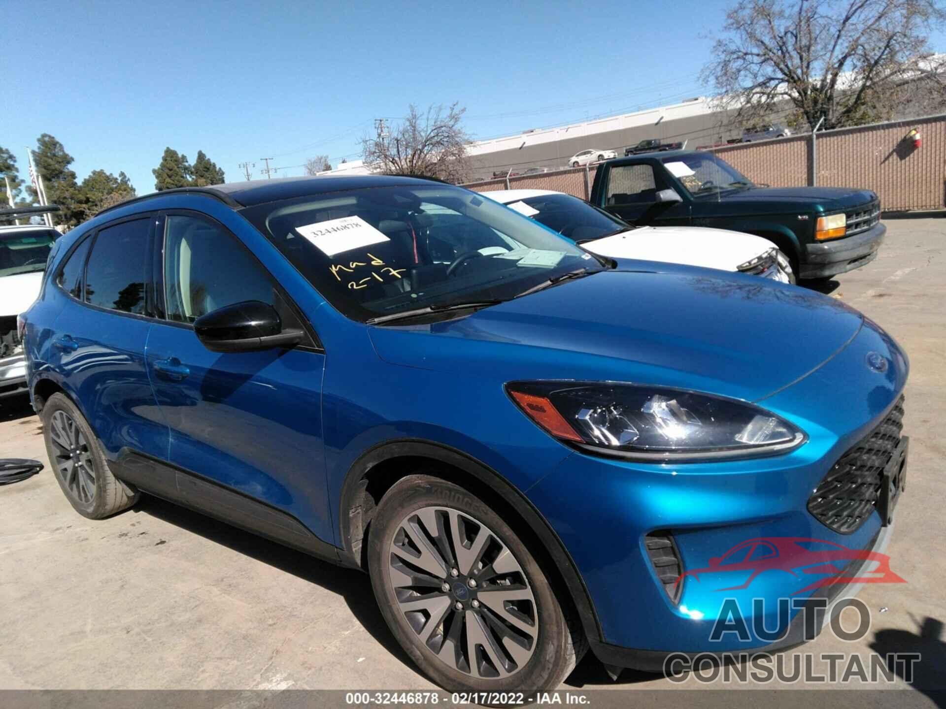 FORD ESCAPE 2020 - 1FMCU0BZ0LUC33656