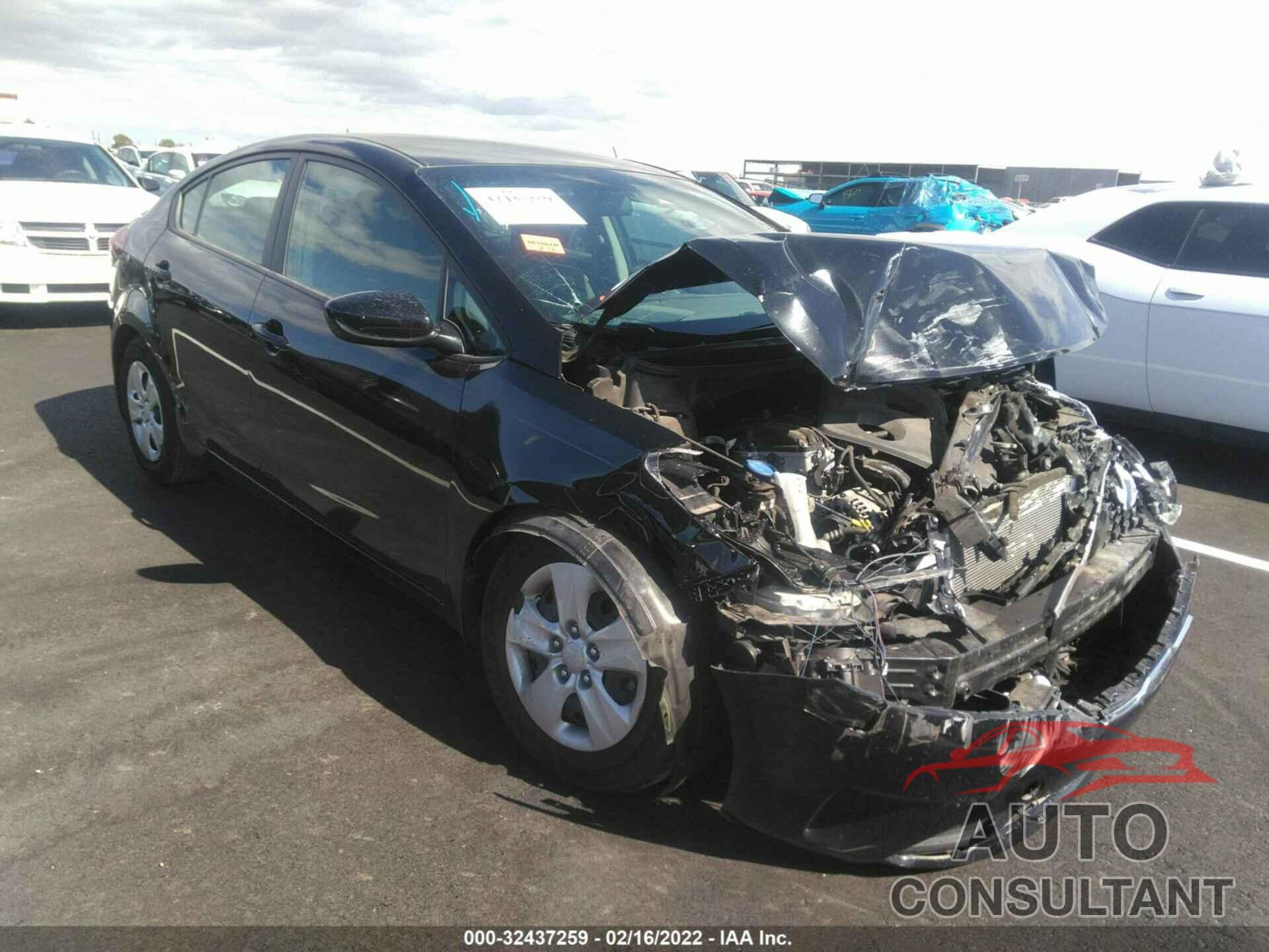 KIA FORTE 2018 - 3KPFK4A70JE284651