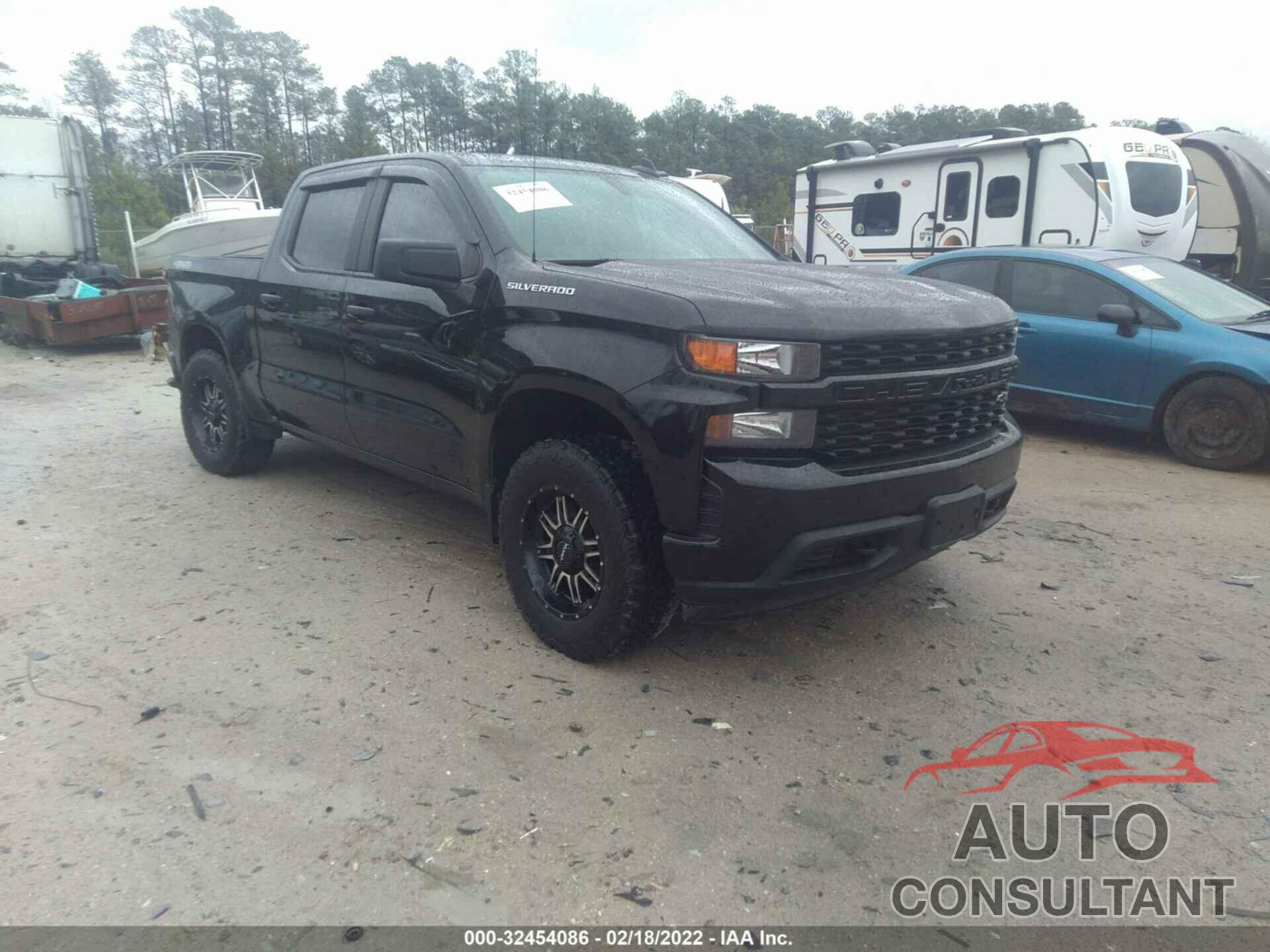 CHEVROLET SILVERADO 1500 2019 - 1GCUYBEF9KZ259006