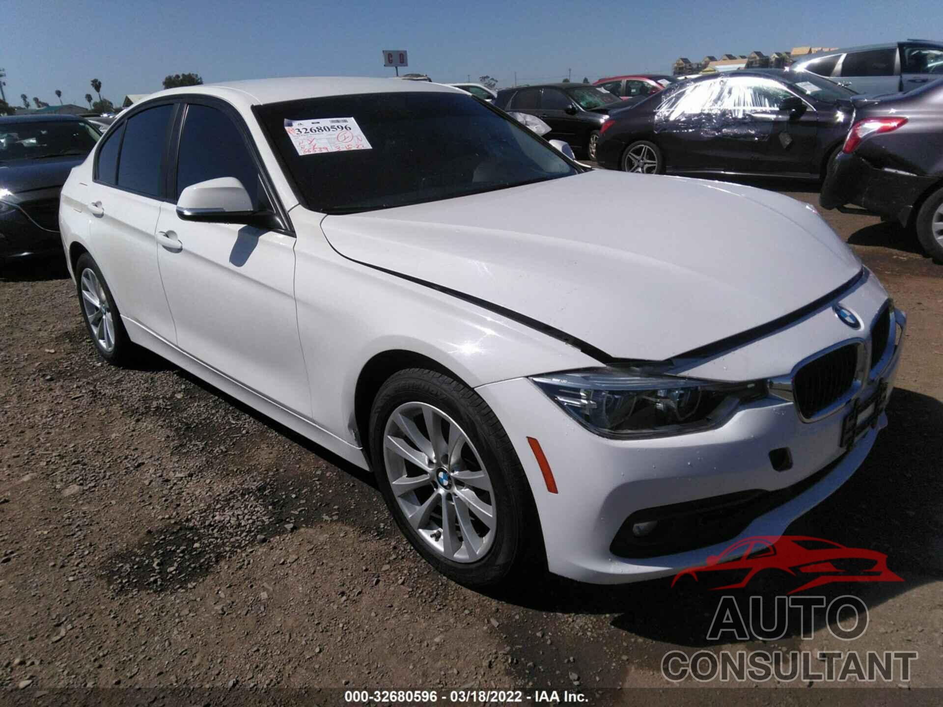 BMW 3 SERIES 2018 - WBA8A3C5XJA067352