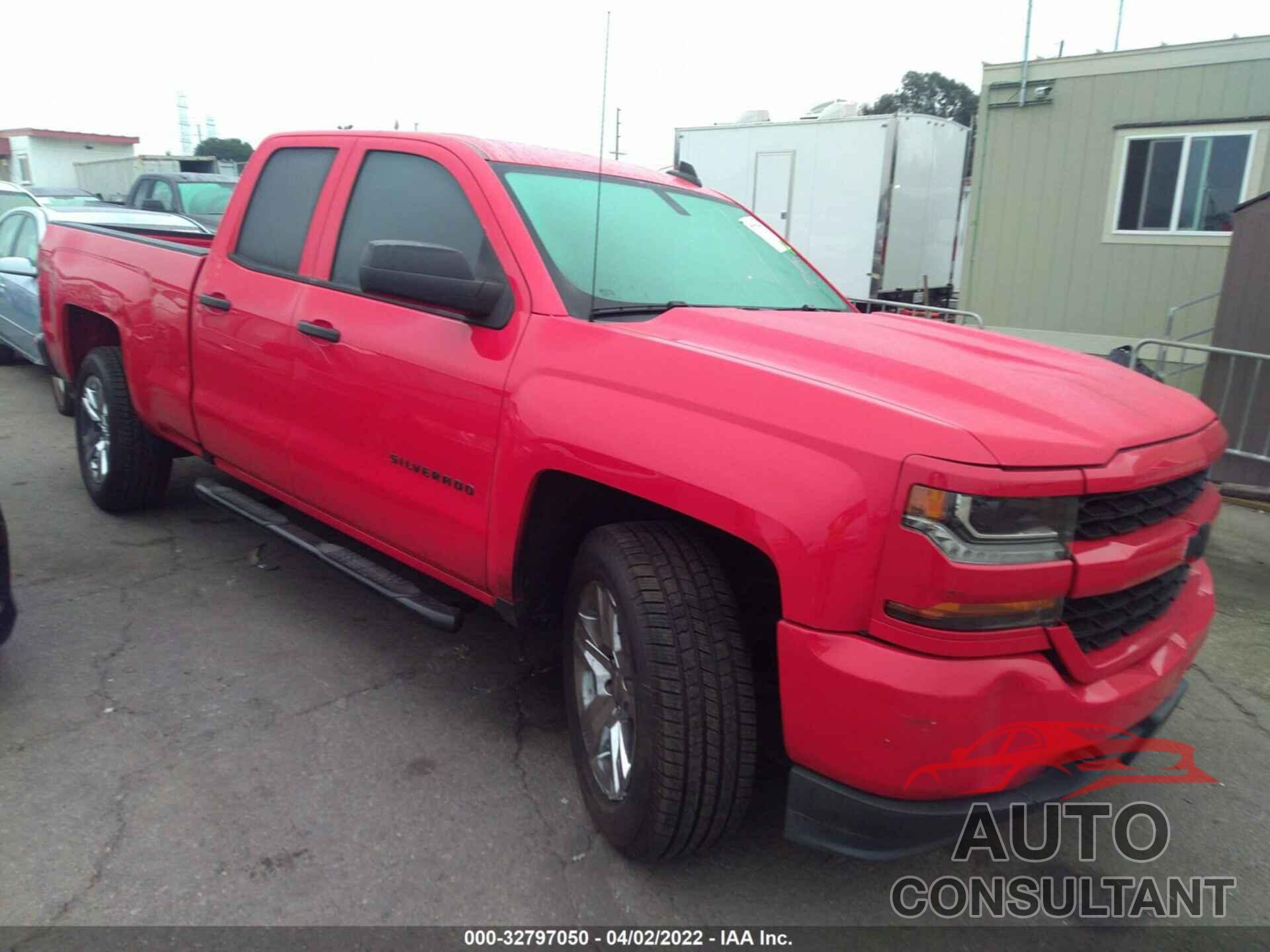 CHEVROLET SILVERADO 1500 2017 - 1GCRCPEH8HZ206678