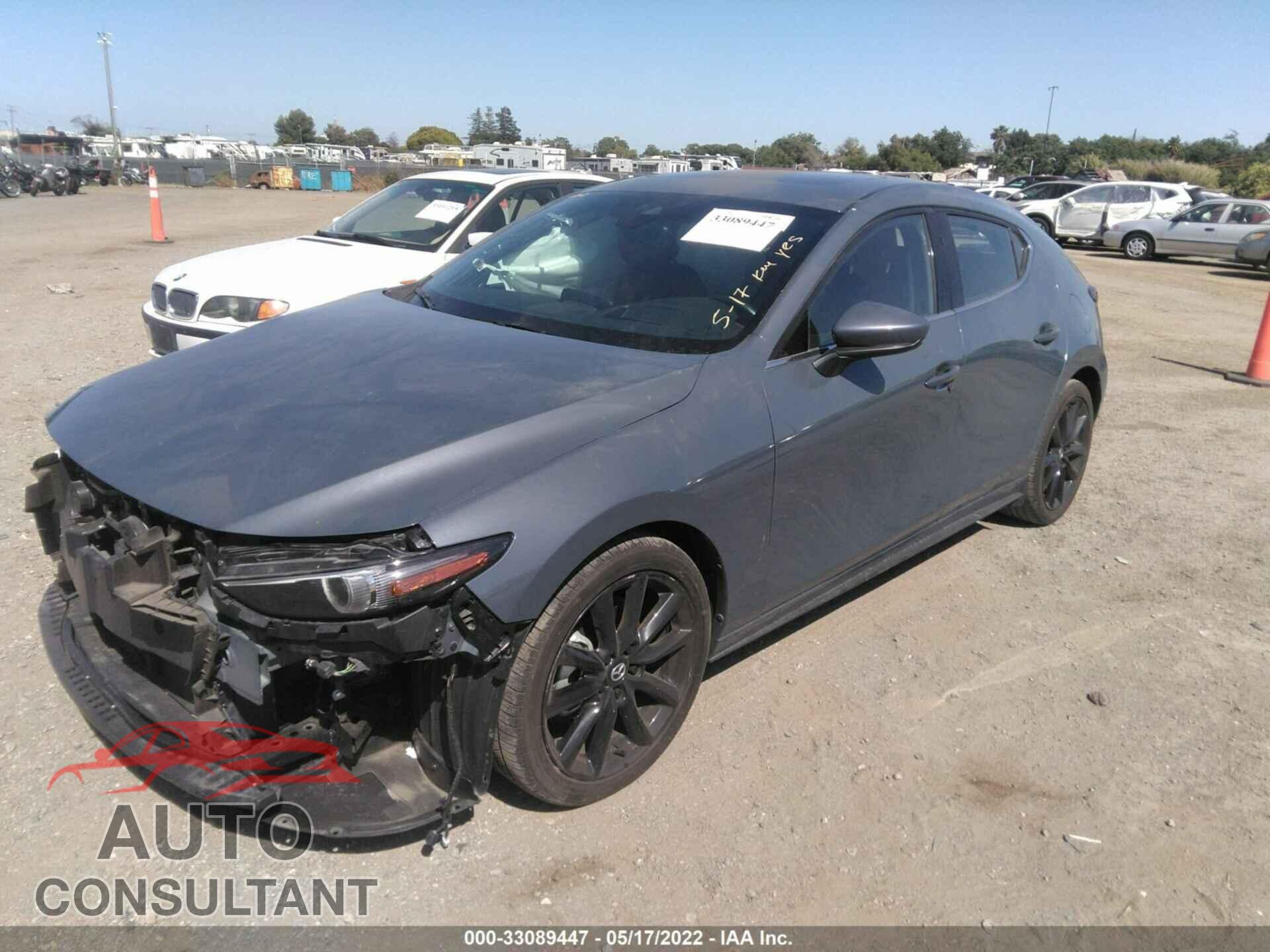 MAZDA MAZDA3 HATCHBACK 2019 - JM1BPANM2K1132115