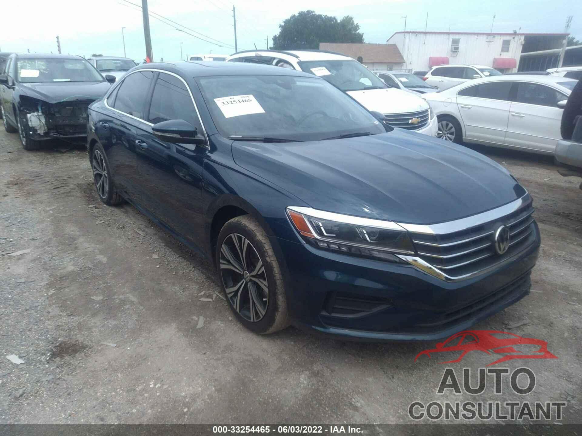 VOLKSWAGEN PASSAT 2021 - 1VWSA7A38MC004886