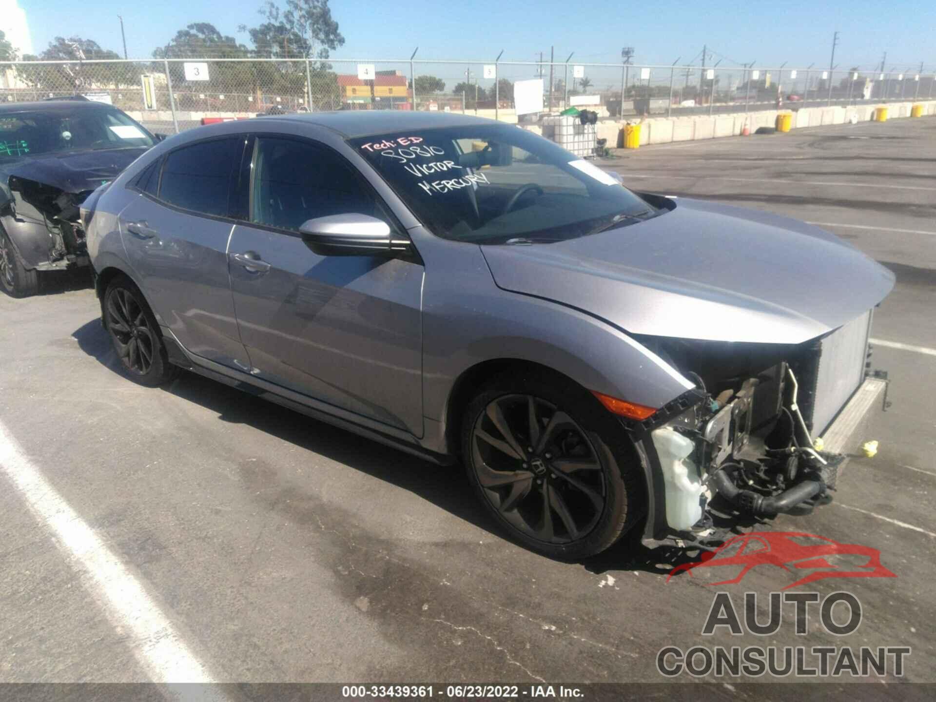 HONDA CIVIC HATCHBACK 2018 - SHHFK7H4XJU203161