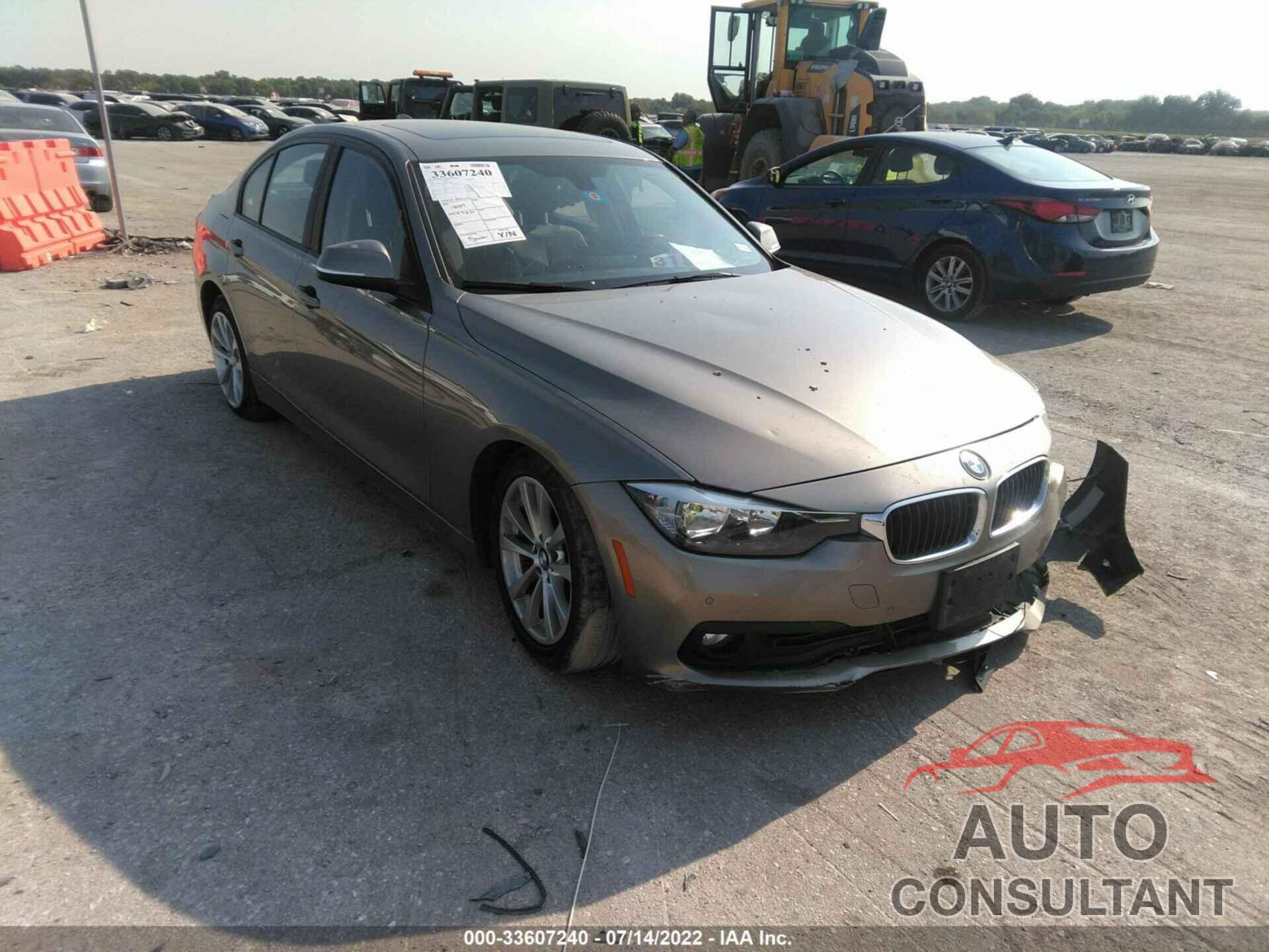 BMW 3 SERIES 2017 - WBA8E1G59HNU14921