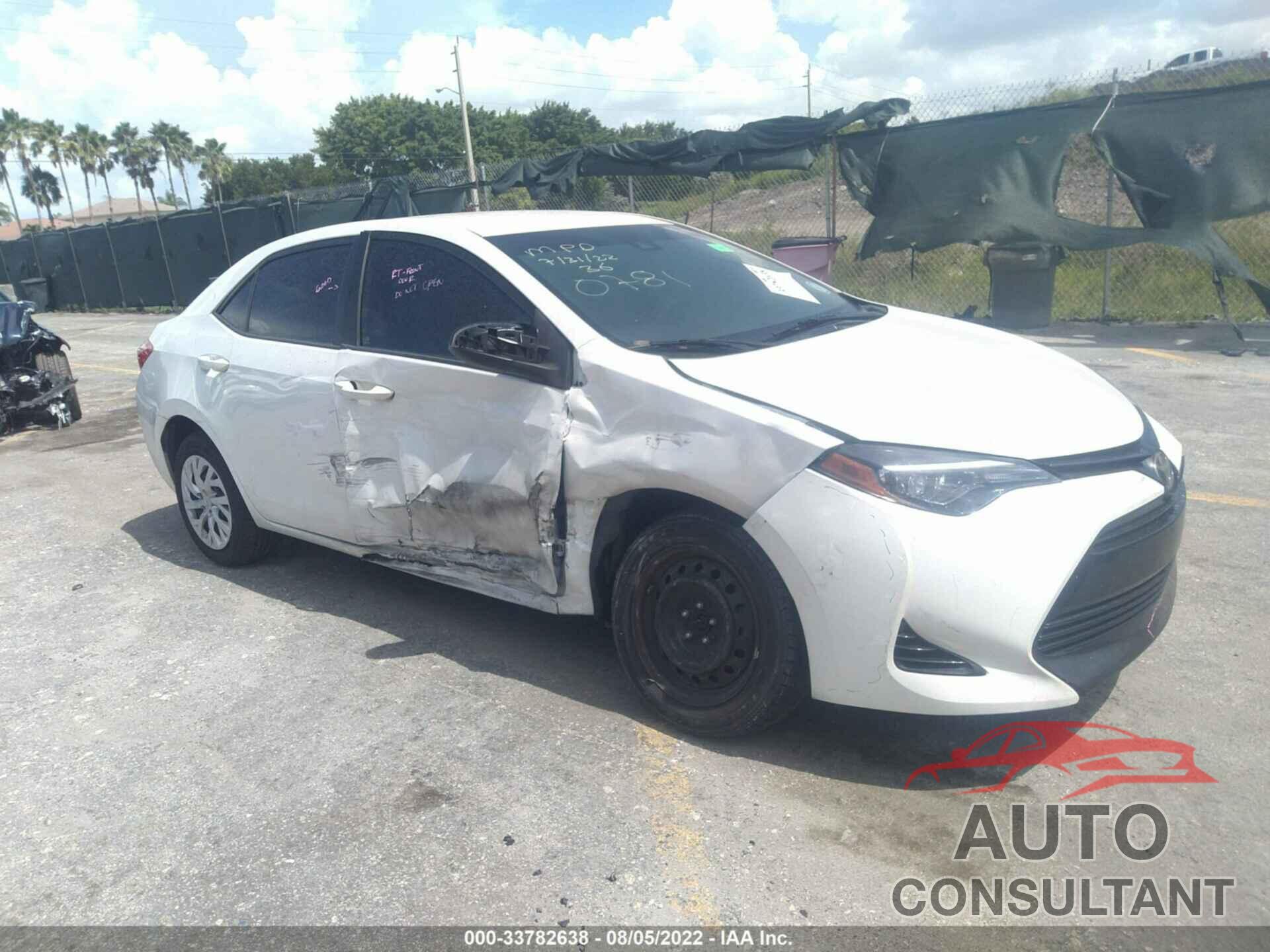 TOYOTA COROLLA 2017 - 5YFBURHE5HP730781