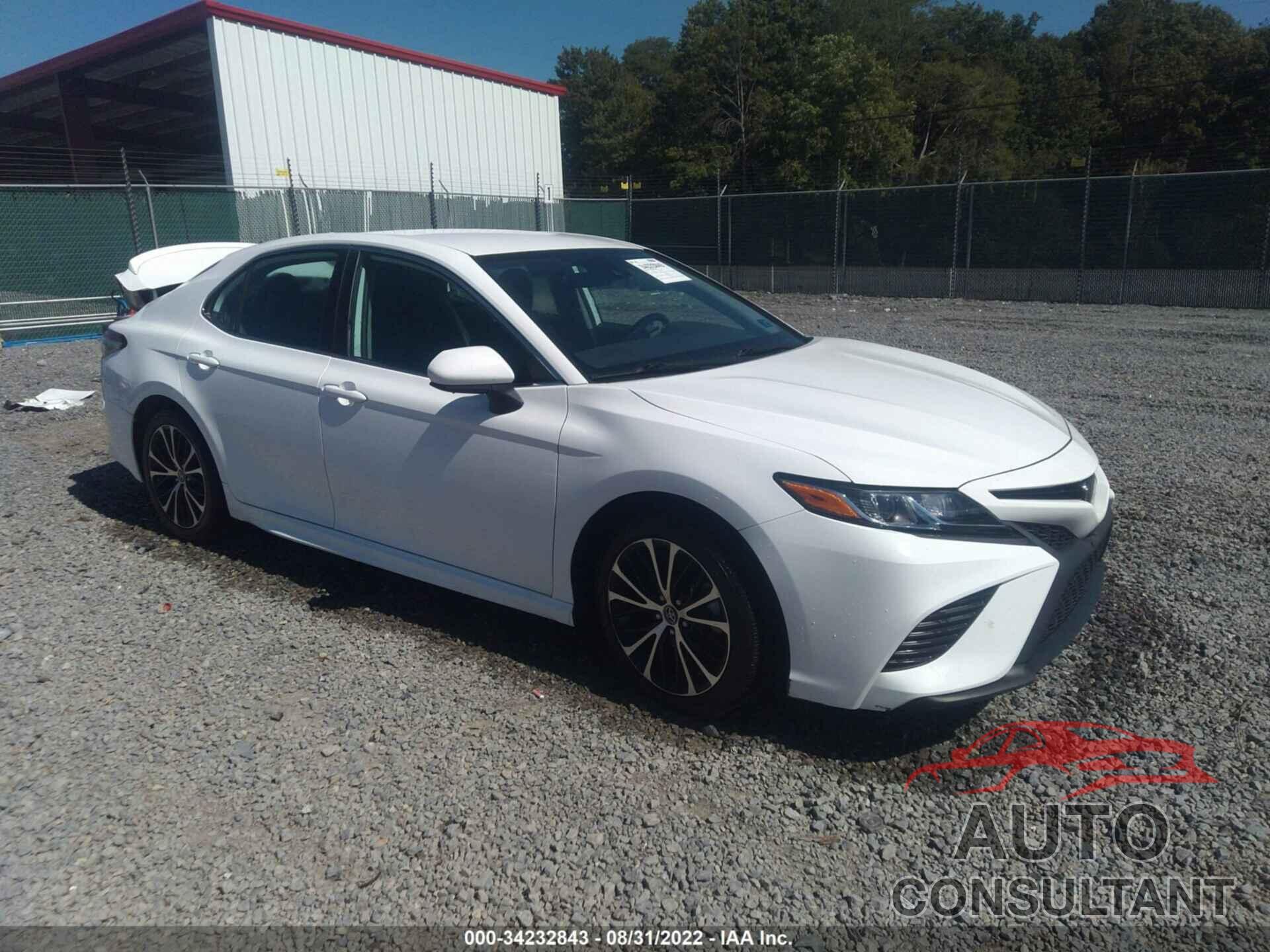 TOYOTA CAMRY 2019 - 4T1B11HK1KU778946