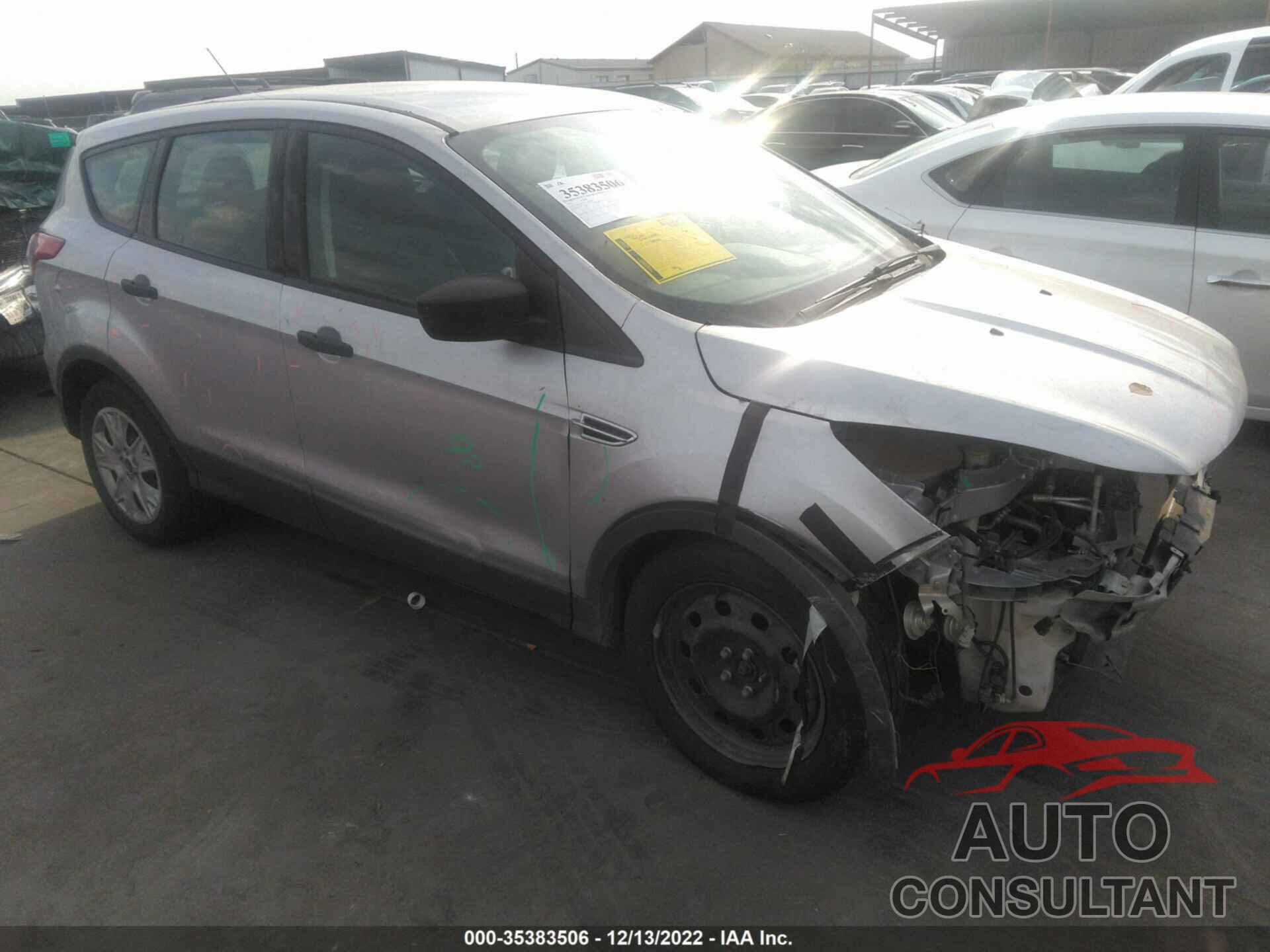 FORD ESCAPE 2015 - 1FMCU0F74FUA92216
