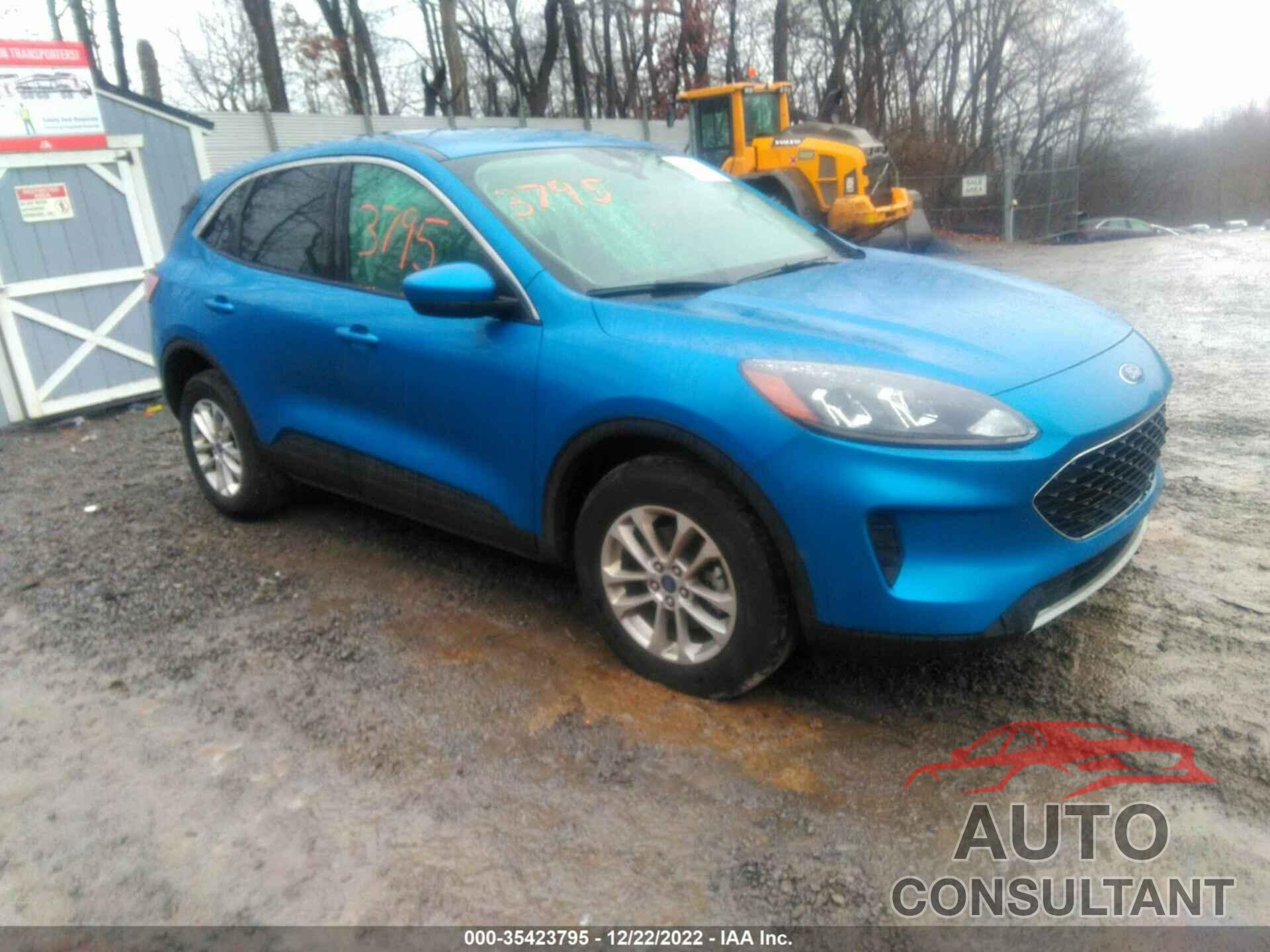 FORD ESCAPE 2021 - 1FMCU9BZ2MUB19406