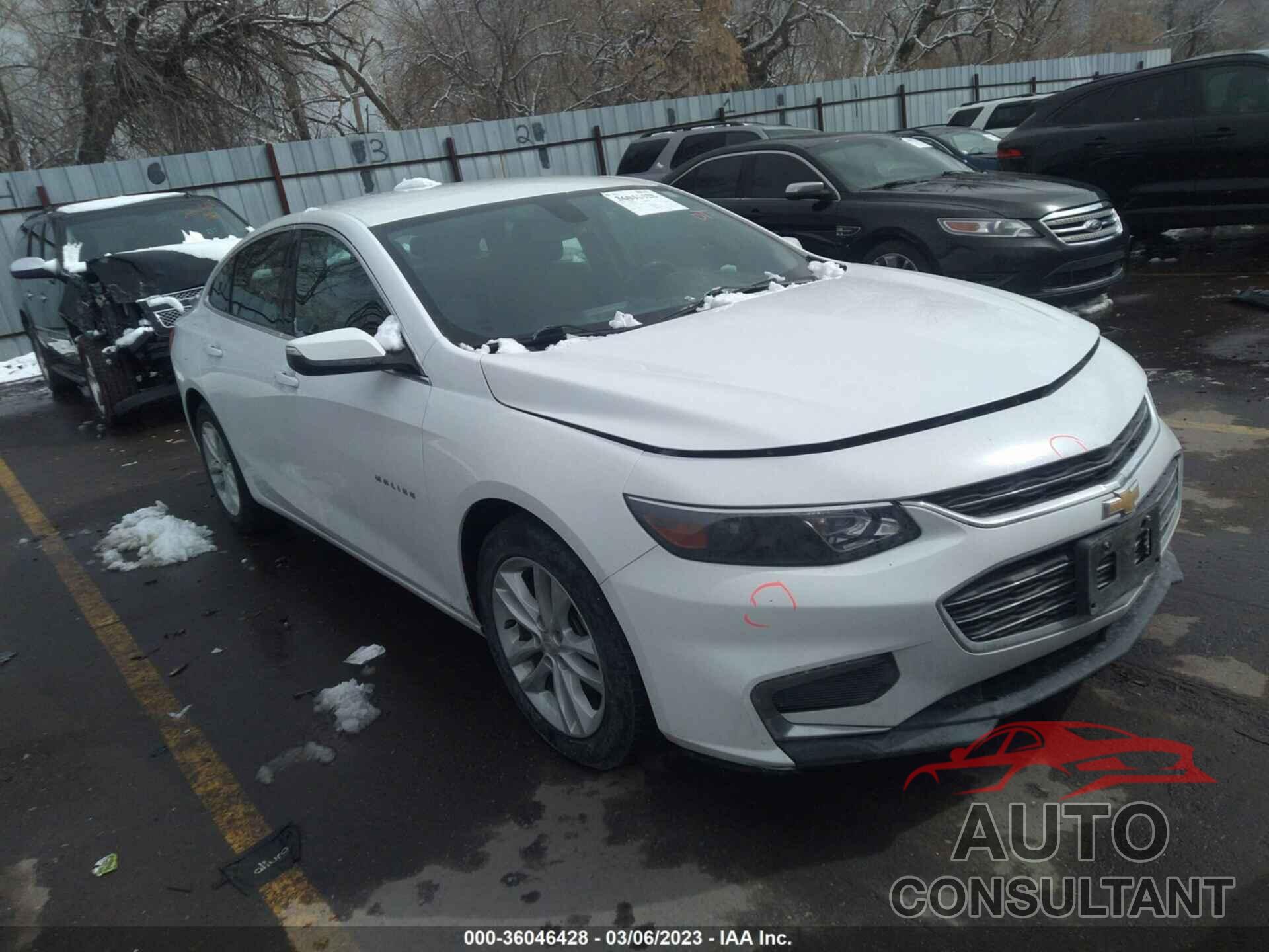 CHEVROLET MALIBU 2018 - 1G1ZD5STXJF177047