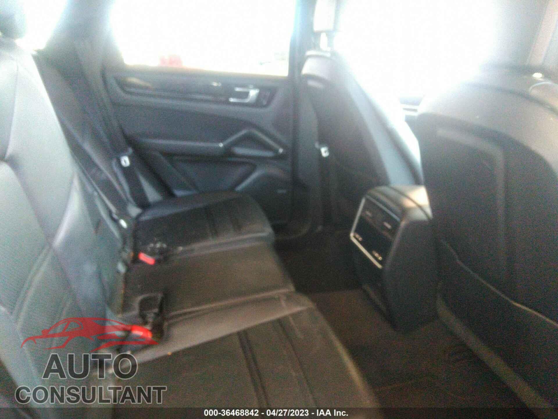 PORSCHE CAYENNE 2019 - WP1AA2AY4KDA04788