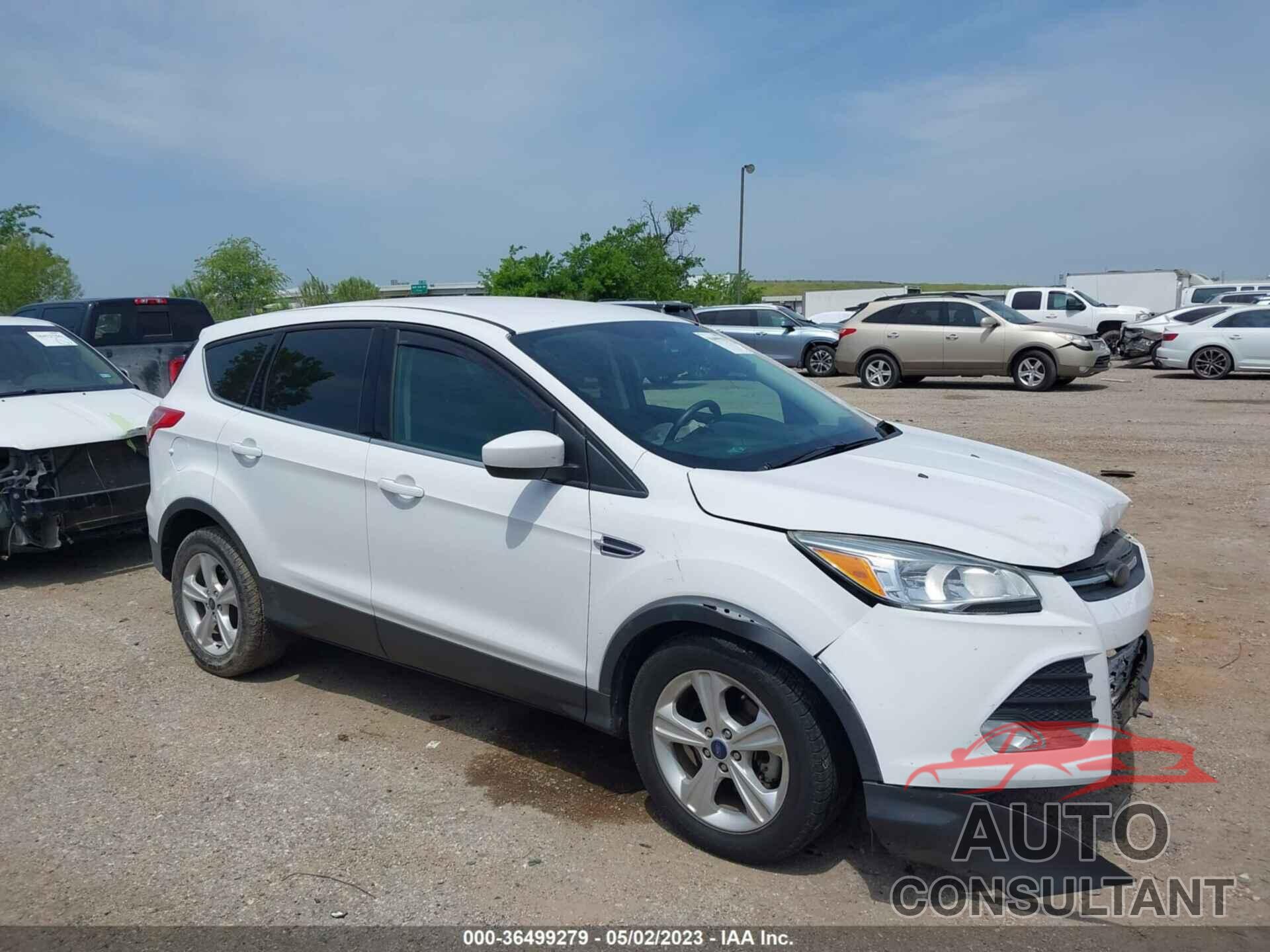 FORD ESCAPE 2015 - 1FMCU0G76FUA46983