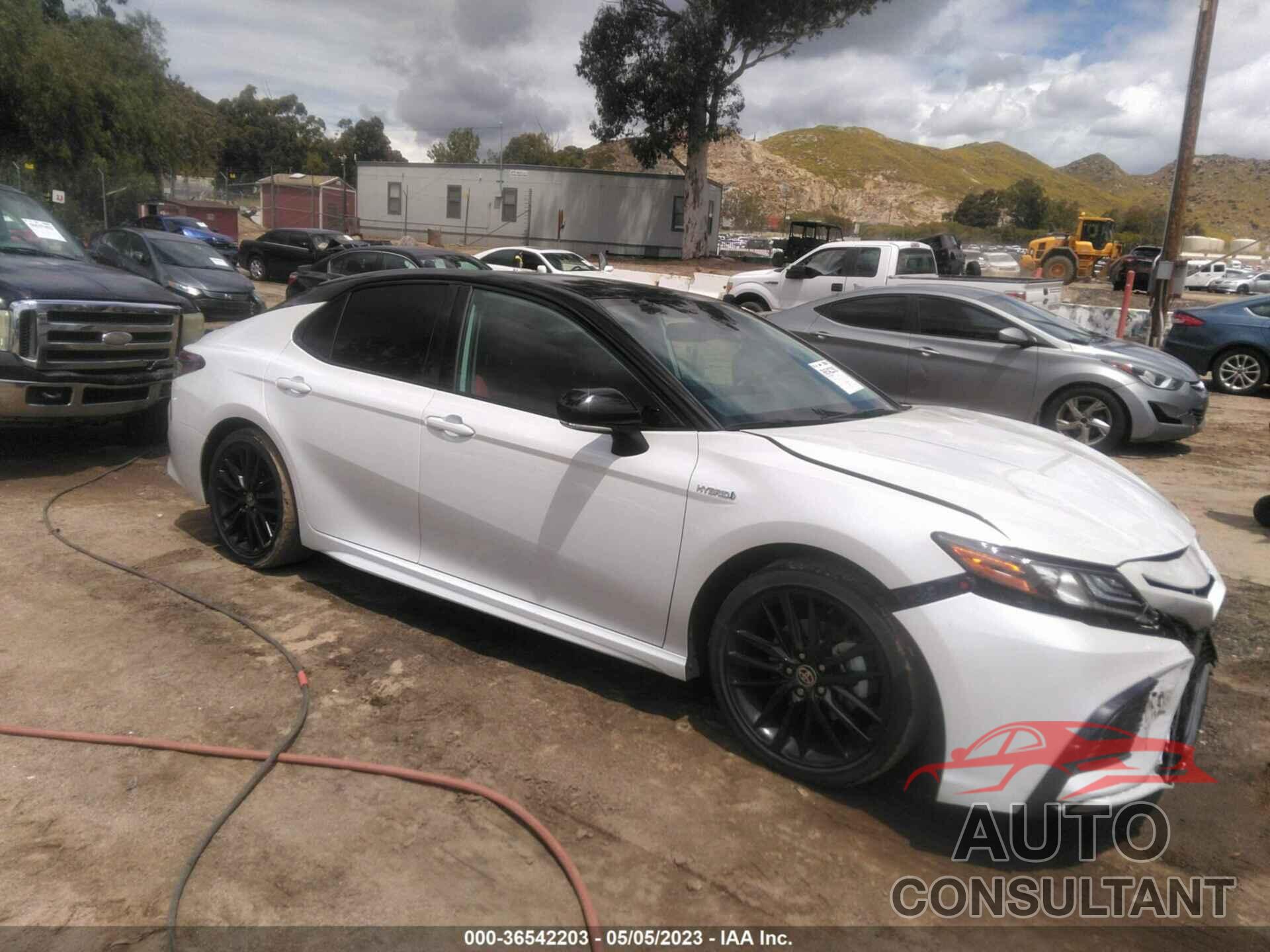 TOYOTA CAMRY 2021 - 4T1K31AKXMU031062
