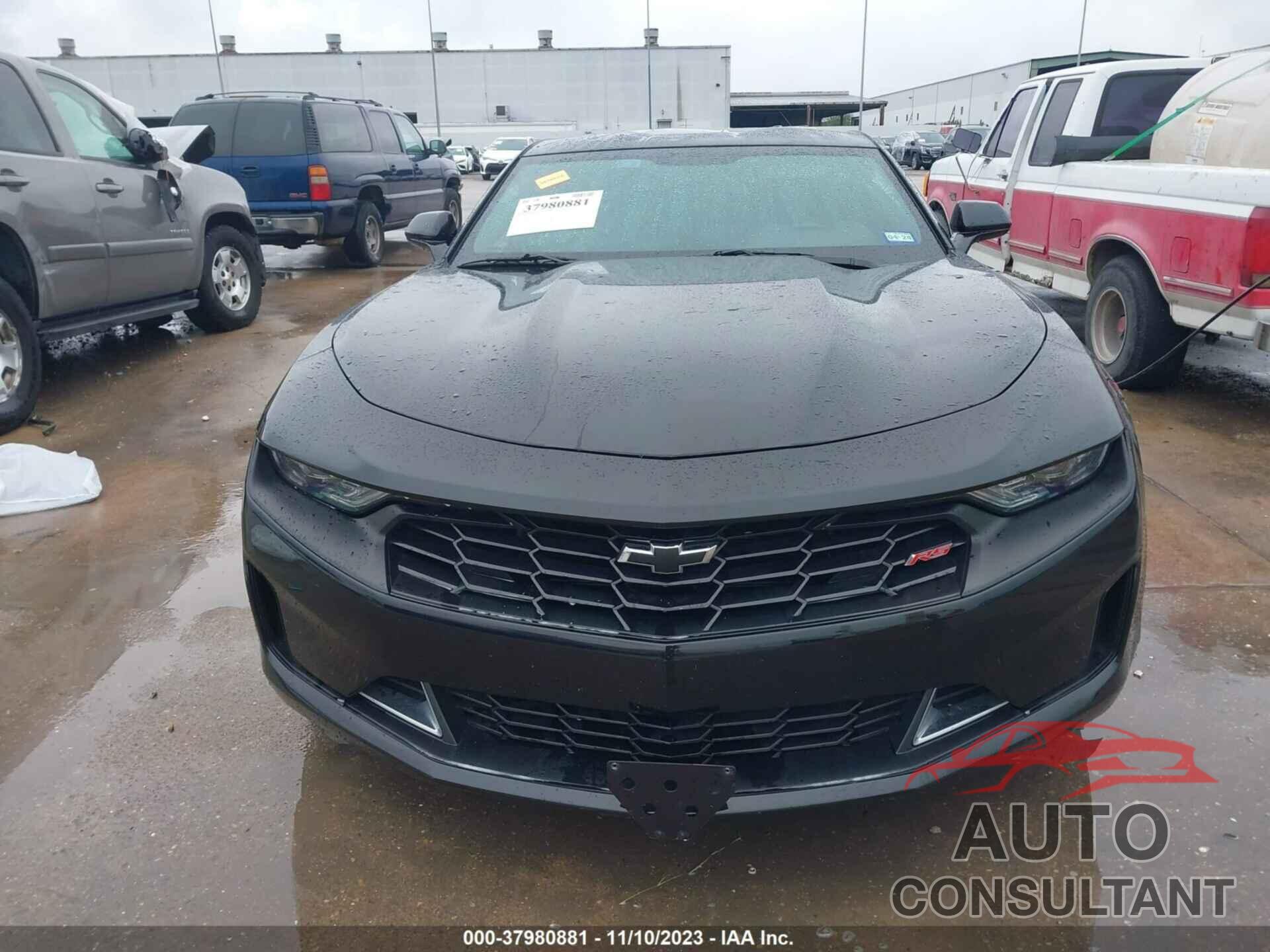 CHEVROLET CAMARO 2019 - 1G1FB1RX4K0153695