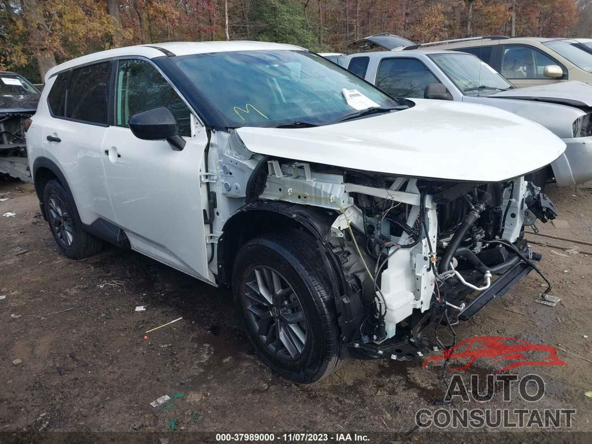 NISSAN ROGUE 2021 - 5N1AT3AAXMC756827