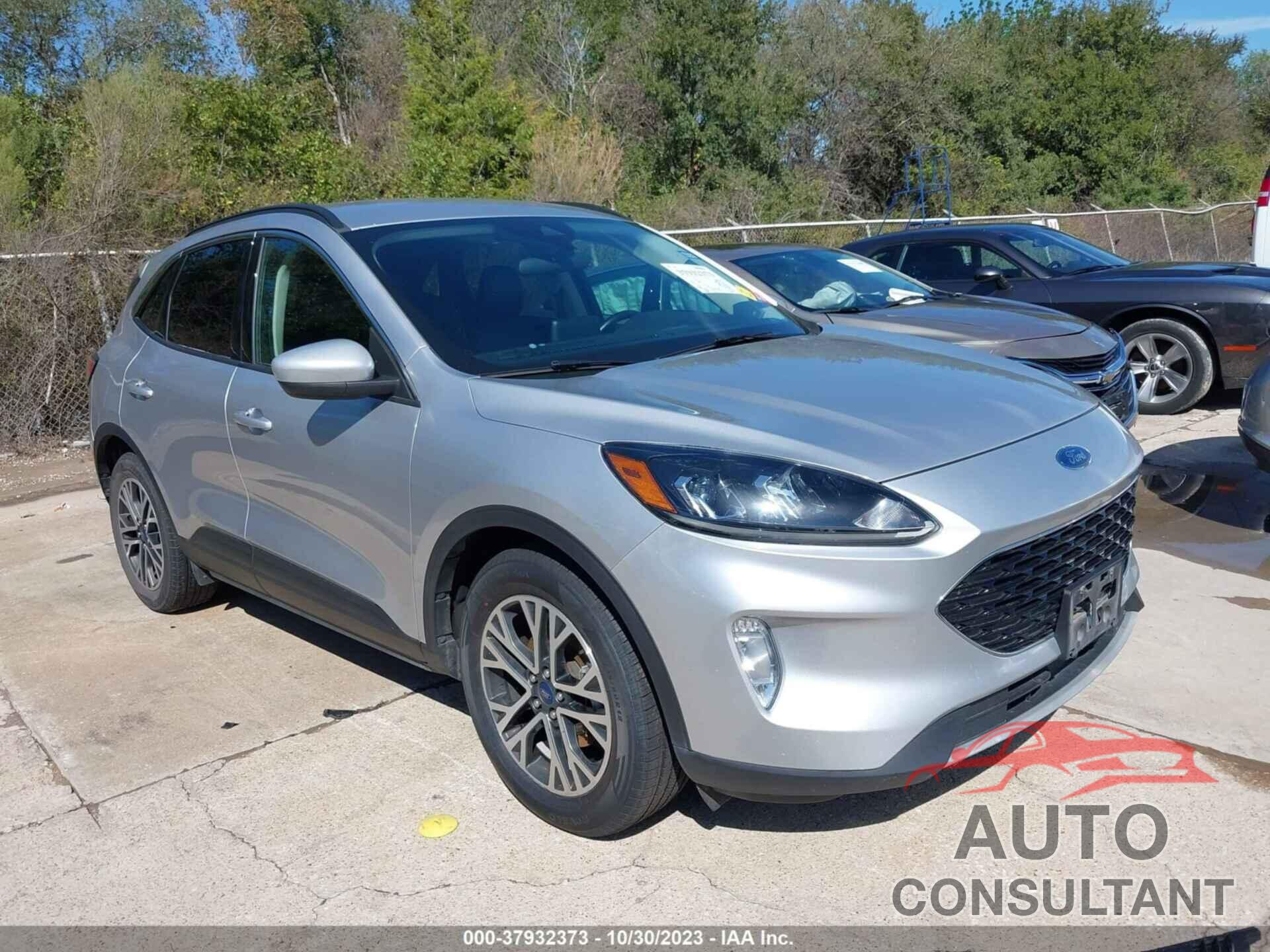 FORD ESCAPE 2020 - 1FMCU0H68LUB18140