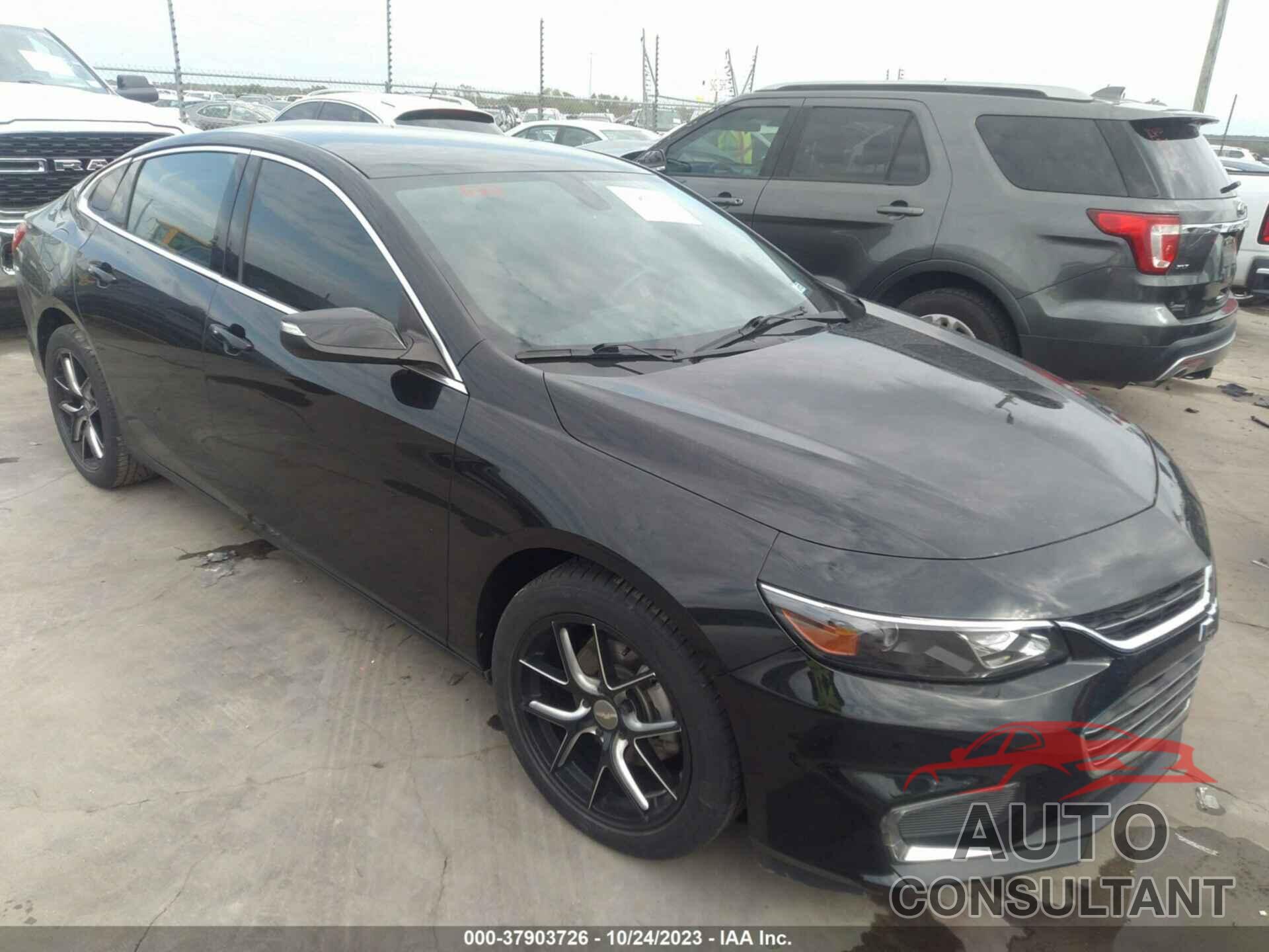 CHEVROLET MALIBU 2017 - 1G1ZE5ST7HF228544