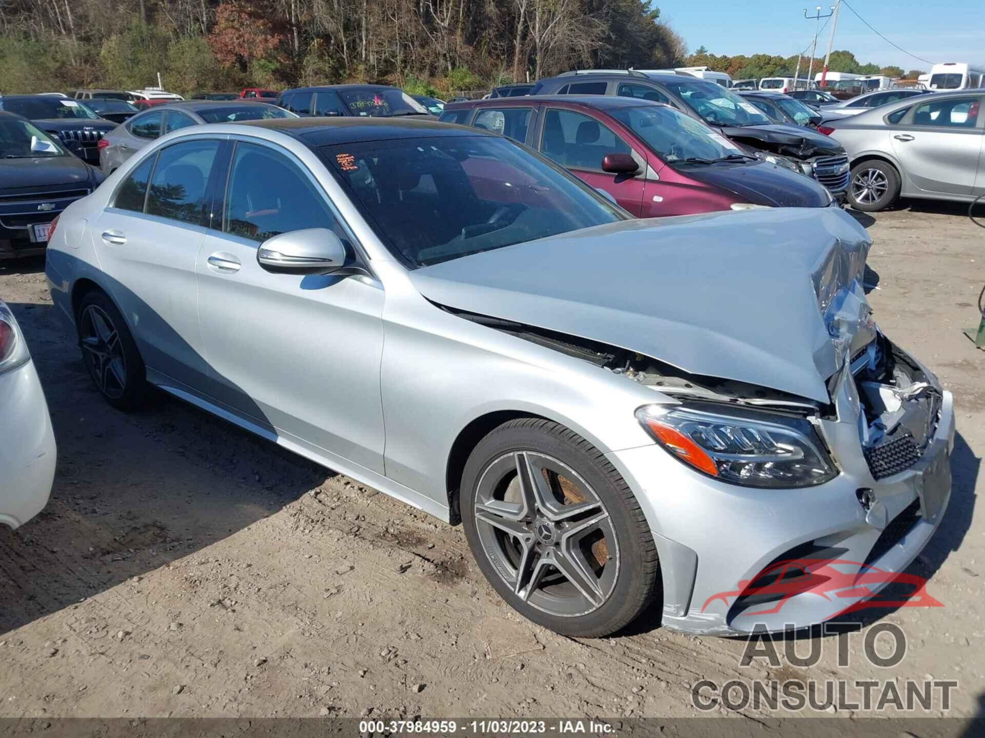 MERCEDES-BENZ C 300 2019 - 55SWF8EB8KU291576