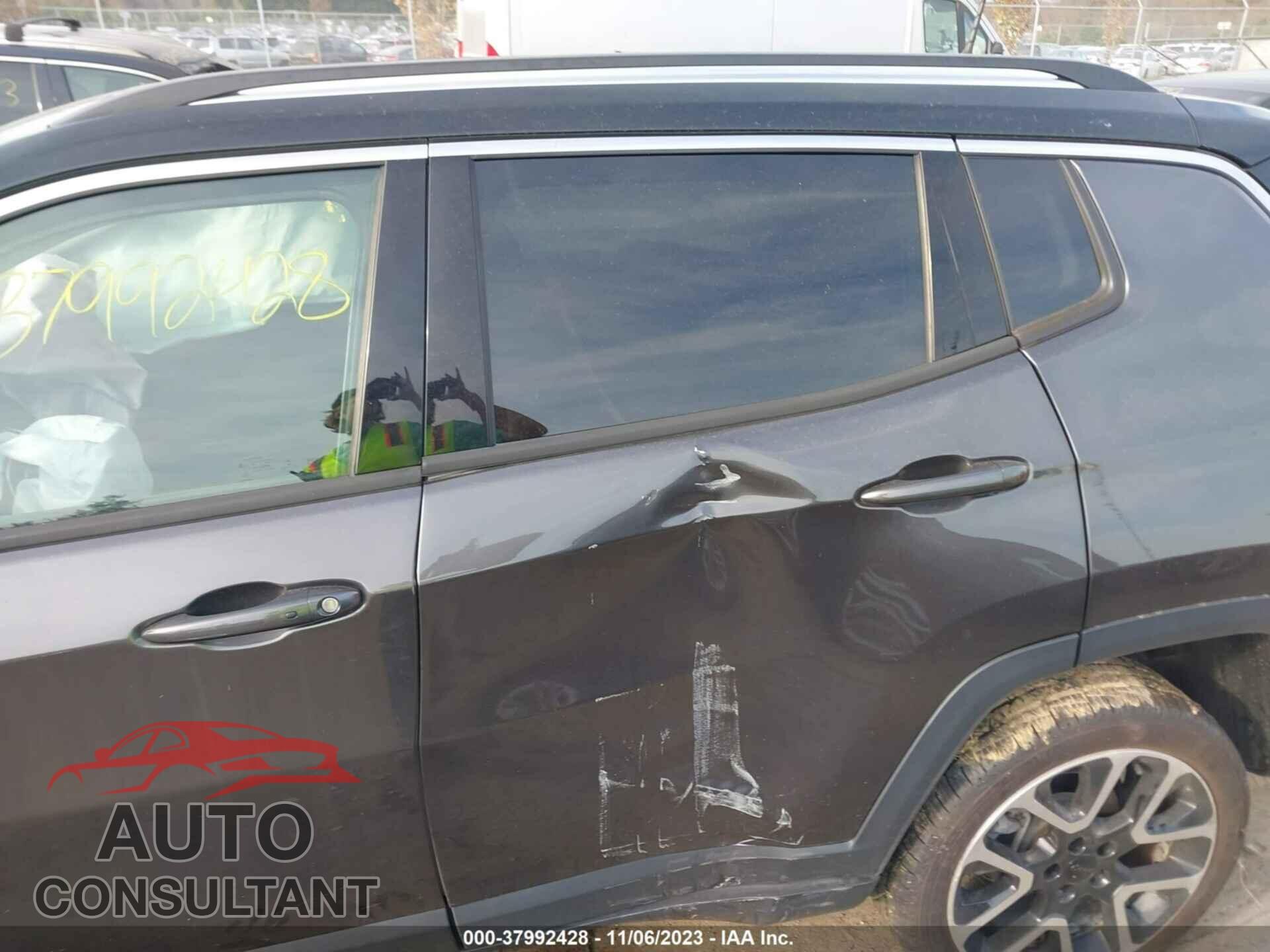 JEEP COMPASS 2017 - 3C4NJDCB6HT671890