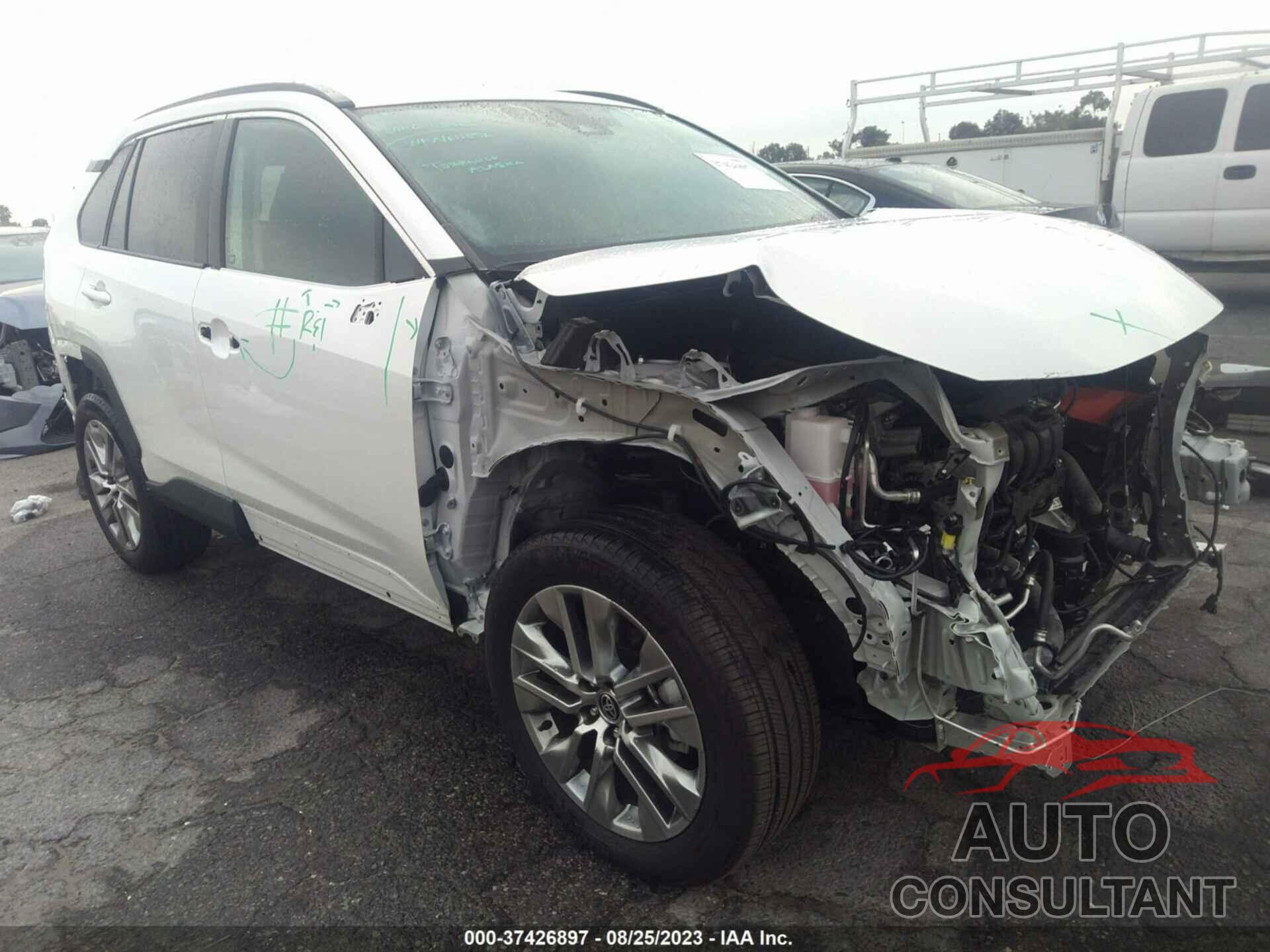 TOYOTA RAV4 2023 - 2T3C1RFV5PW250096