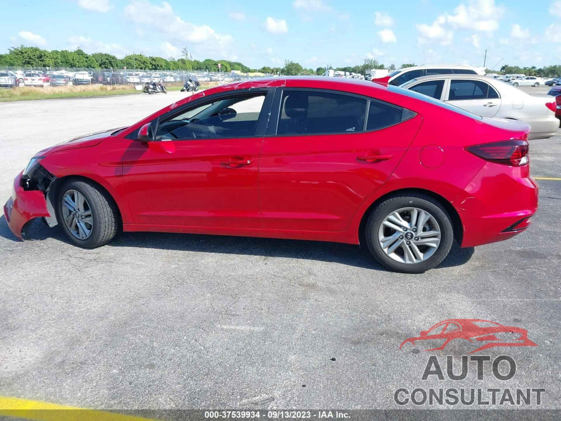 HYUNDAI ELANTRA 2020 - 5NPD84LF3LH565500