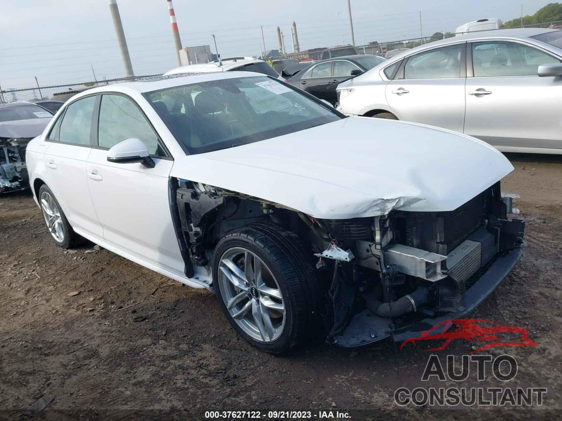 AUDI A4 2017 - WAUDNAF44HN045148